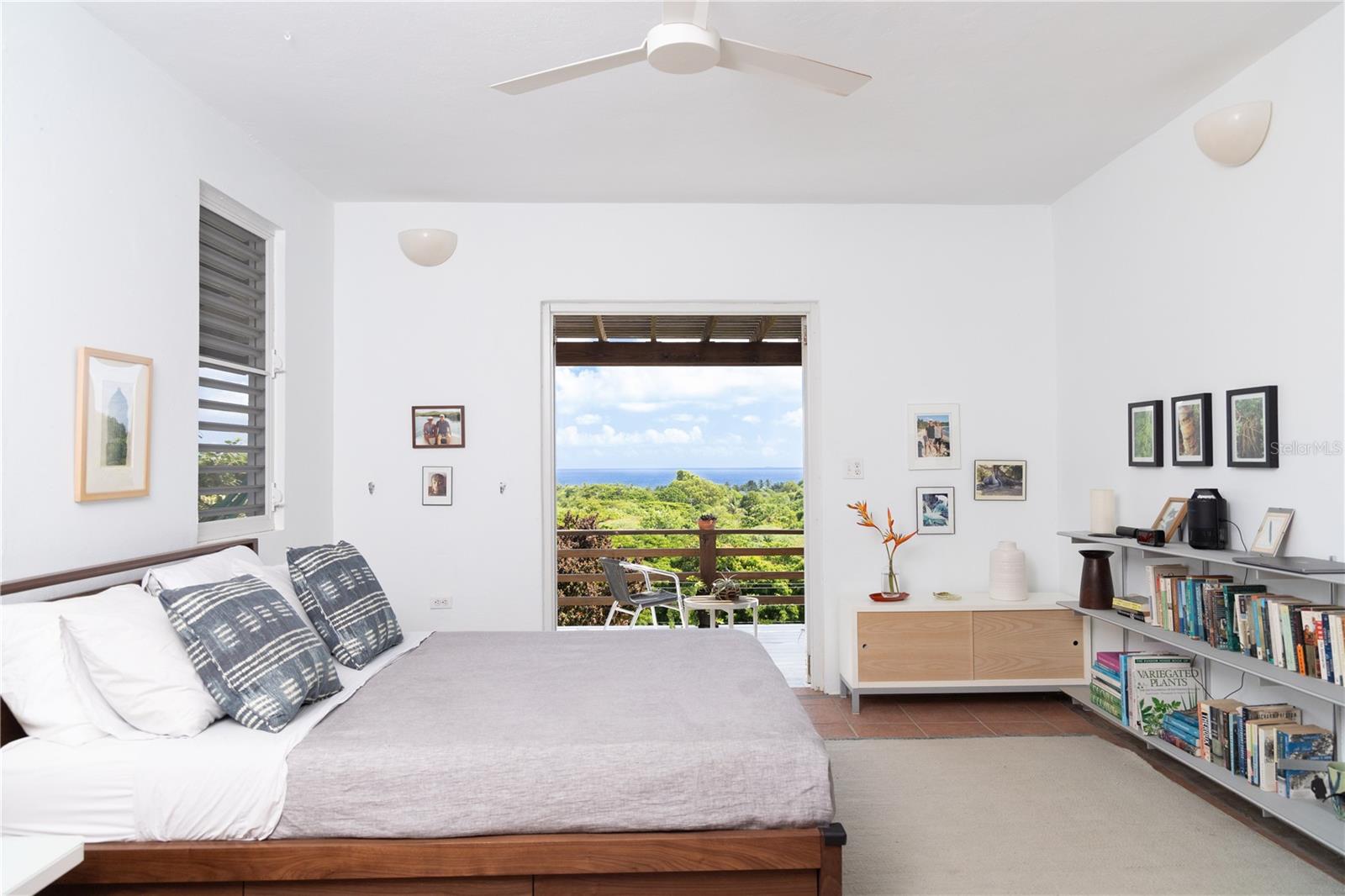 VILLA BORINQUEN - Residential