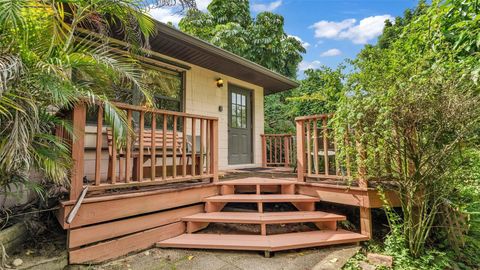 A home in WINTER HAVEN