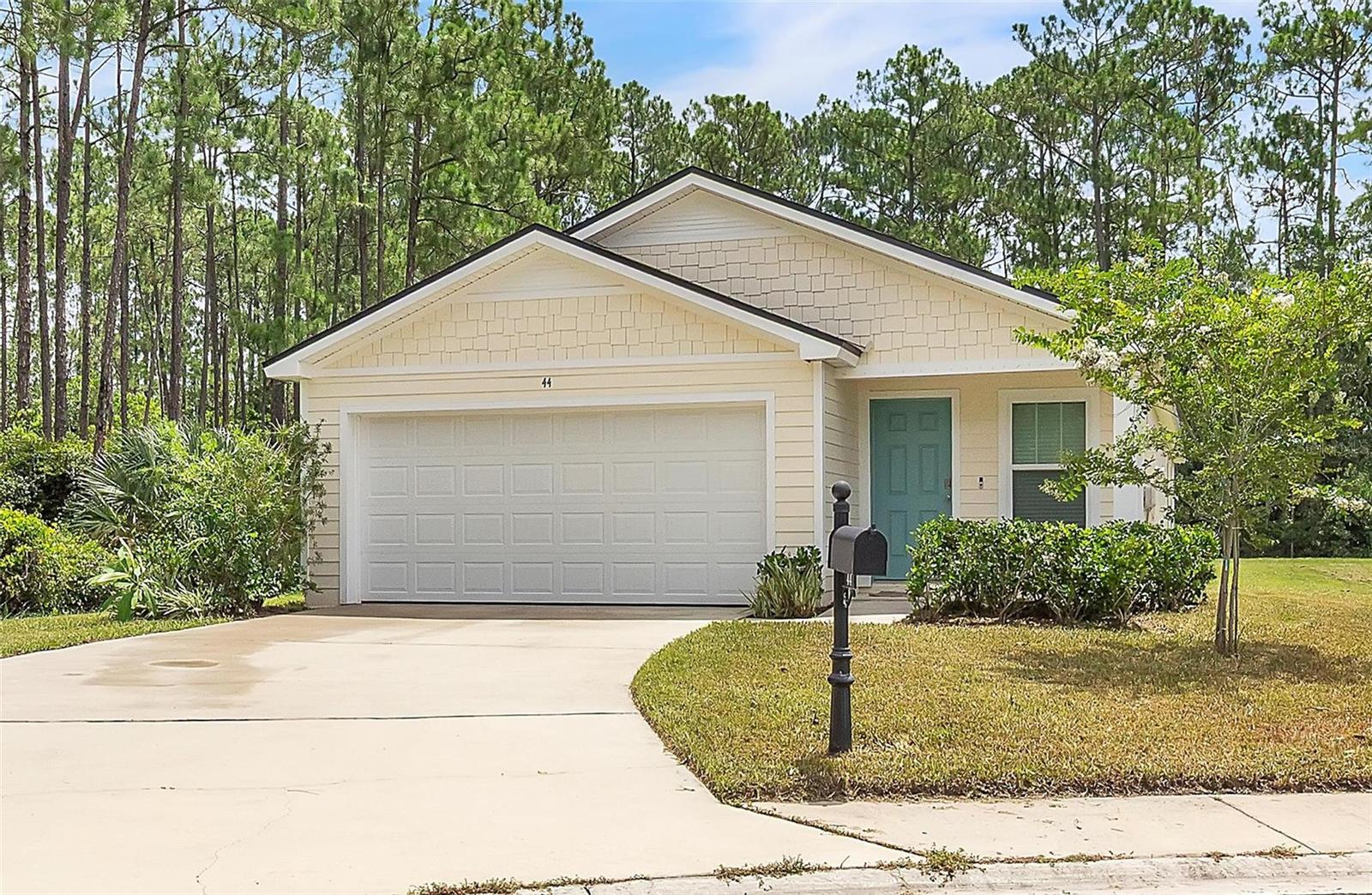 Tucked inside one of Bunnell’s most desirable GOLF COMMUNITIES, this stunning 4-bedroom, 2-bath home blends comfort, style, and resort-style amenities into everyday life. An open-concept layout connects the eat-in kitchen- with an ample pantry - and spacious great room, perfect for entertaining or relaxing after a day on the course.
The primary suite is a true sanctuary, boasting generous space, a walk-in closet, and serene privacy. Guests and family enjoy their own wing with a well-appointed bath that offers both style and seclusion. Step outside to your covered rear porch and take in the spacious backyard—perfect for weekend BBQs, morning coffee, or evening unwind. But the true standout? This vibrant community features a clubhouse, golf course, pool, tennis courts, and more—all just steps from your door.
Golf, Gather, and Grow—your dream home is here. Don’t miss out, schedule your private showing today!