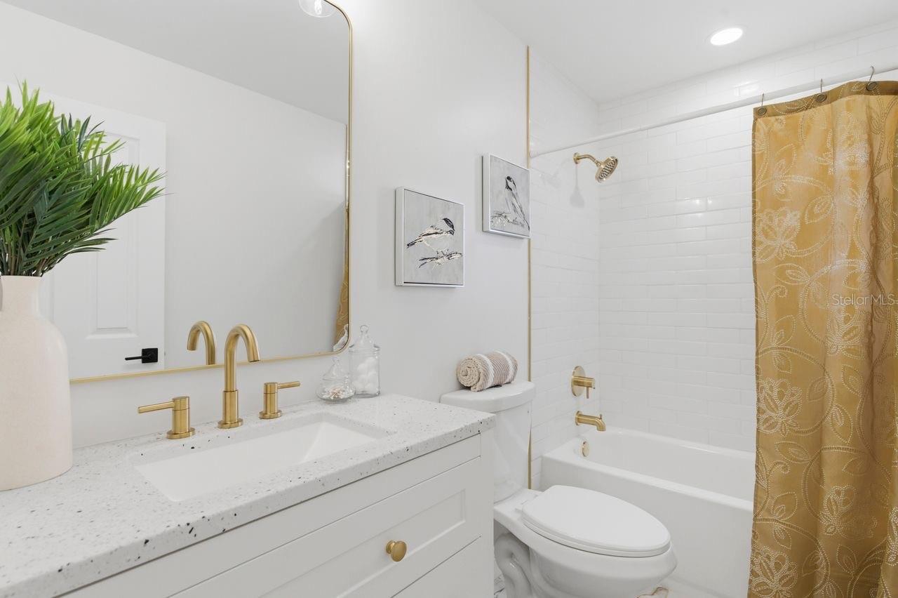 GIBSON BESSIE P SUB - Residential