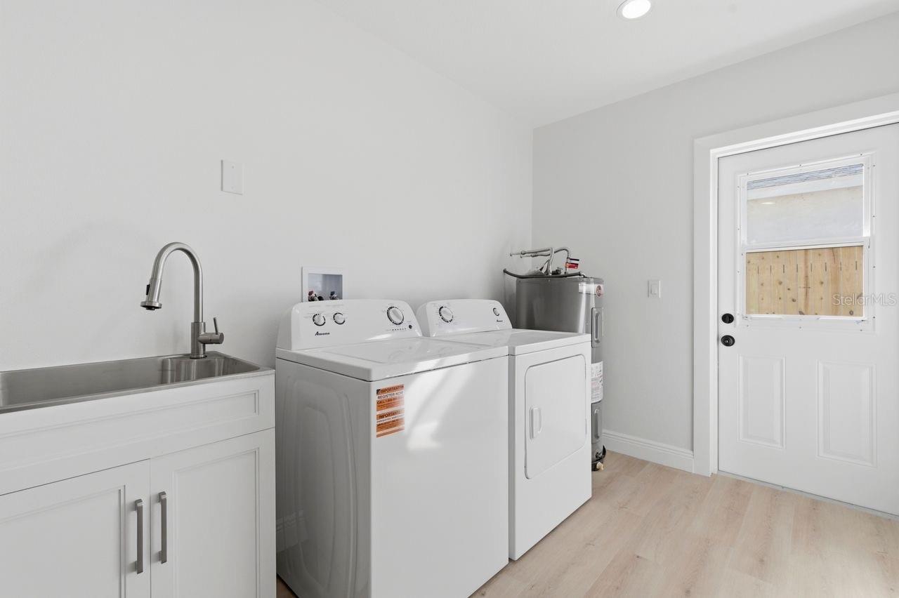 GIBSON BESSIE P SUB - Residential