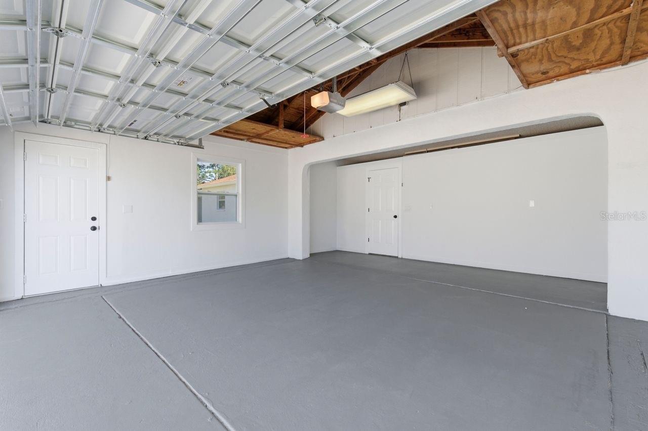 GIBSON BESSIE P SUB - Residential