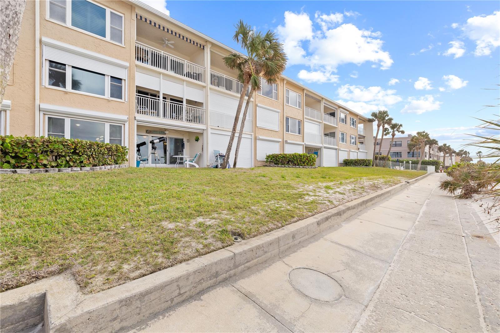 BELLEAIR KEY CONDO - Residential