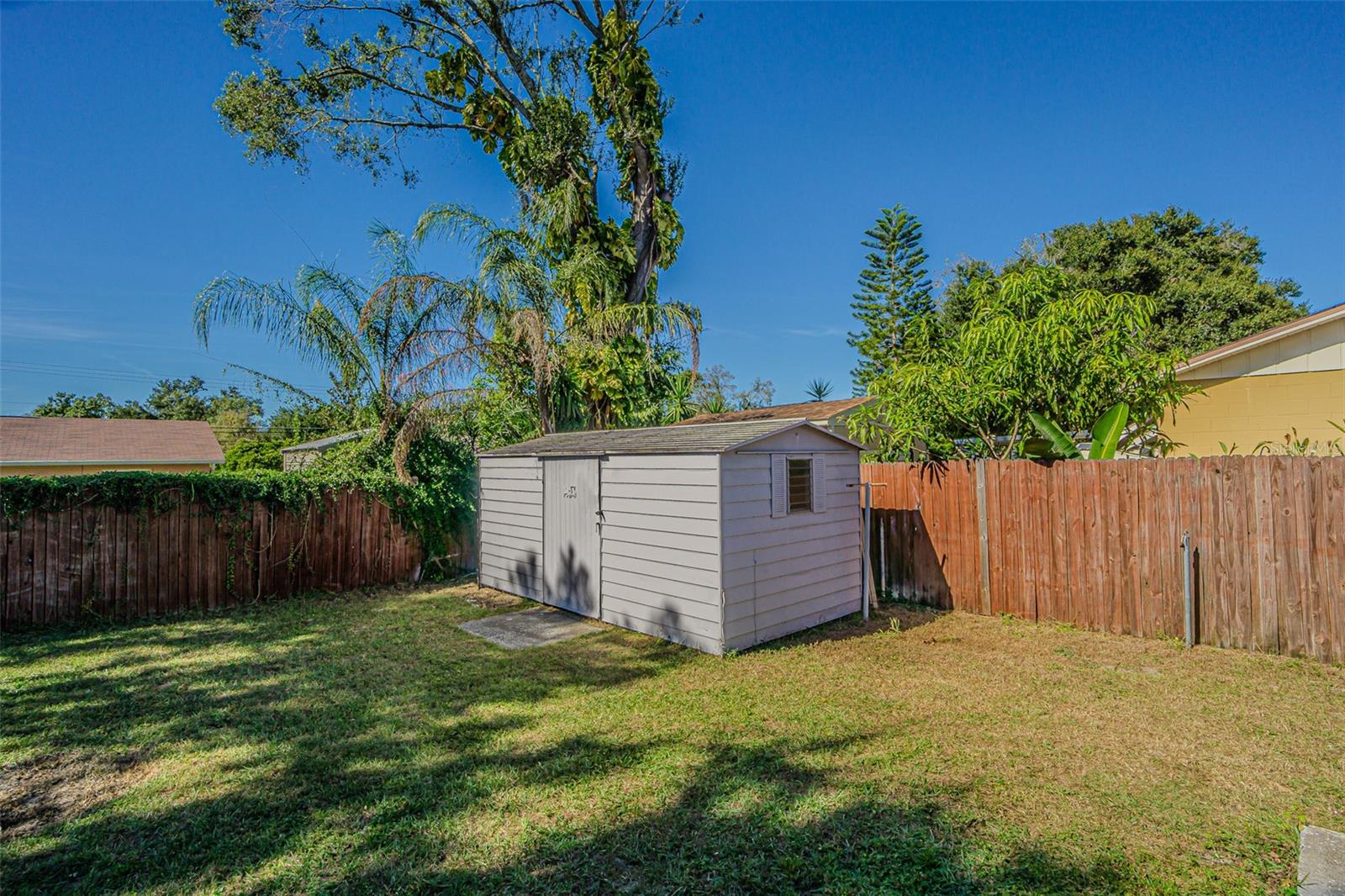 THE GROVES NORTH - Residential