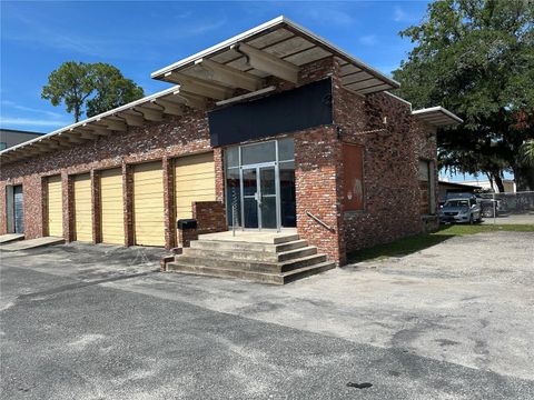 Tiny photo for 422 SW 16th Street, Ocala, FL 34471 (MLS # OM684841)