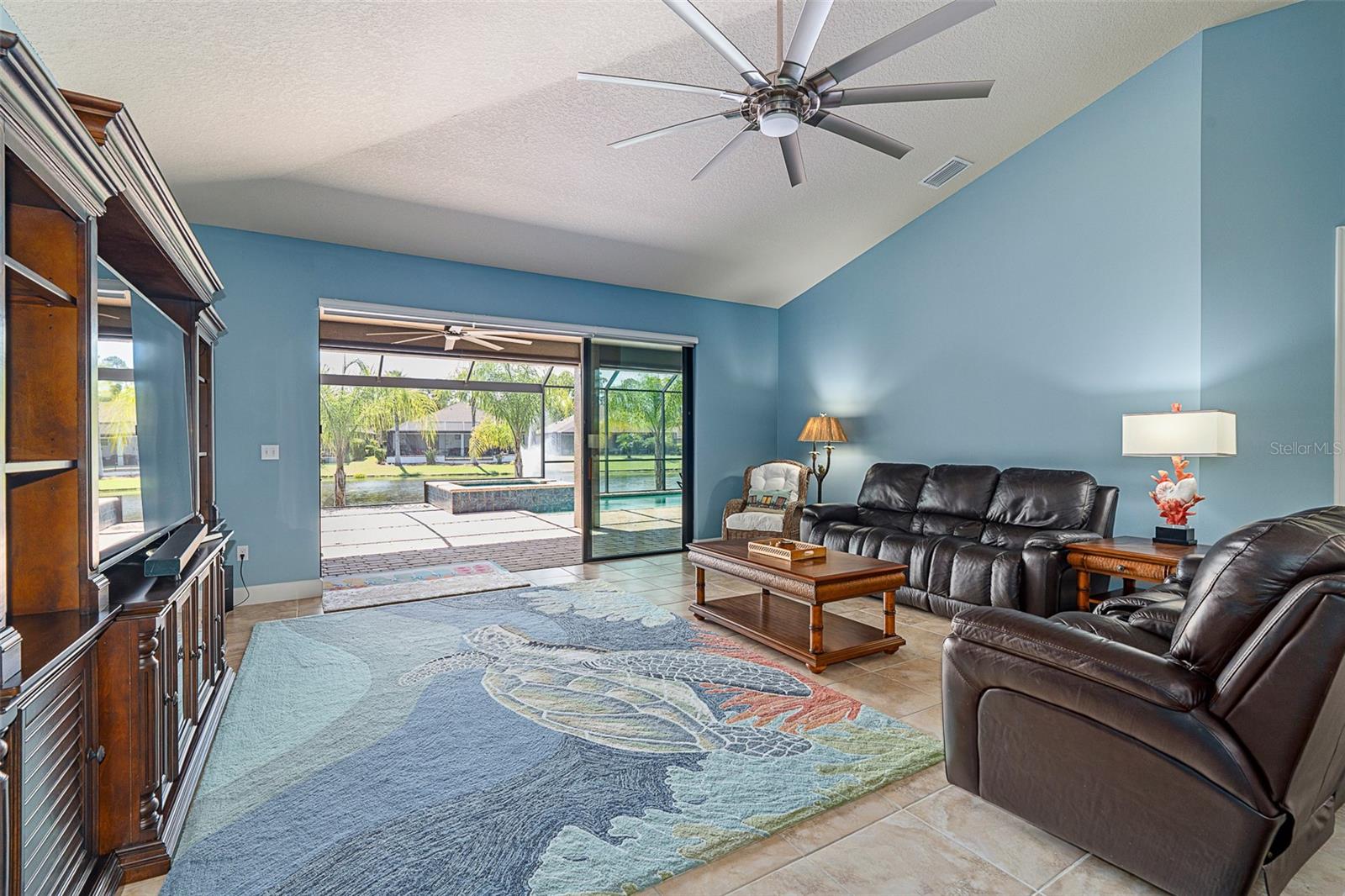 PLANTATION BAY PH 01A UNIT 01-6 - Residential