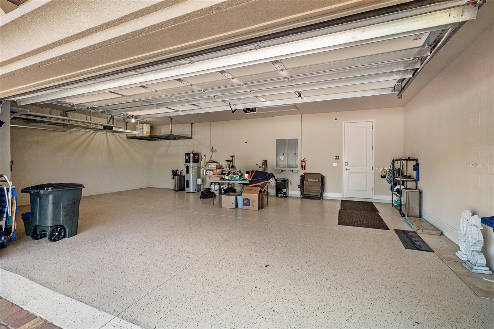 PLANTATION BAY PH 01A UNIT 01-6 - Residential