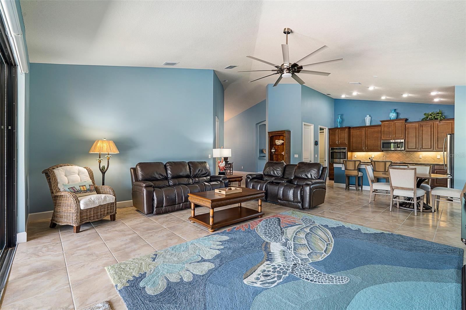 PLANTATION BAY PH 01A UNIT 01-6 - Residential