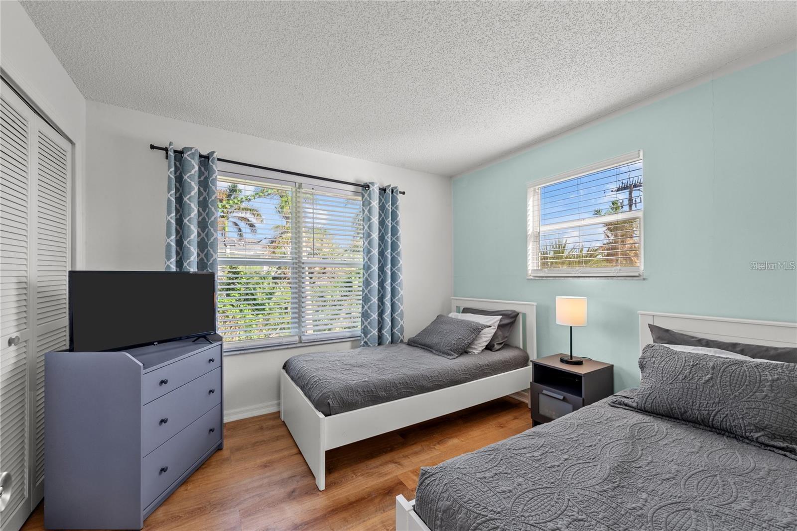 WHISPERING PINES PH 2 - Residential