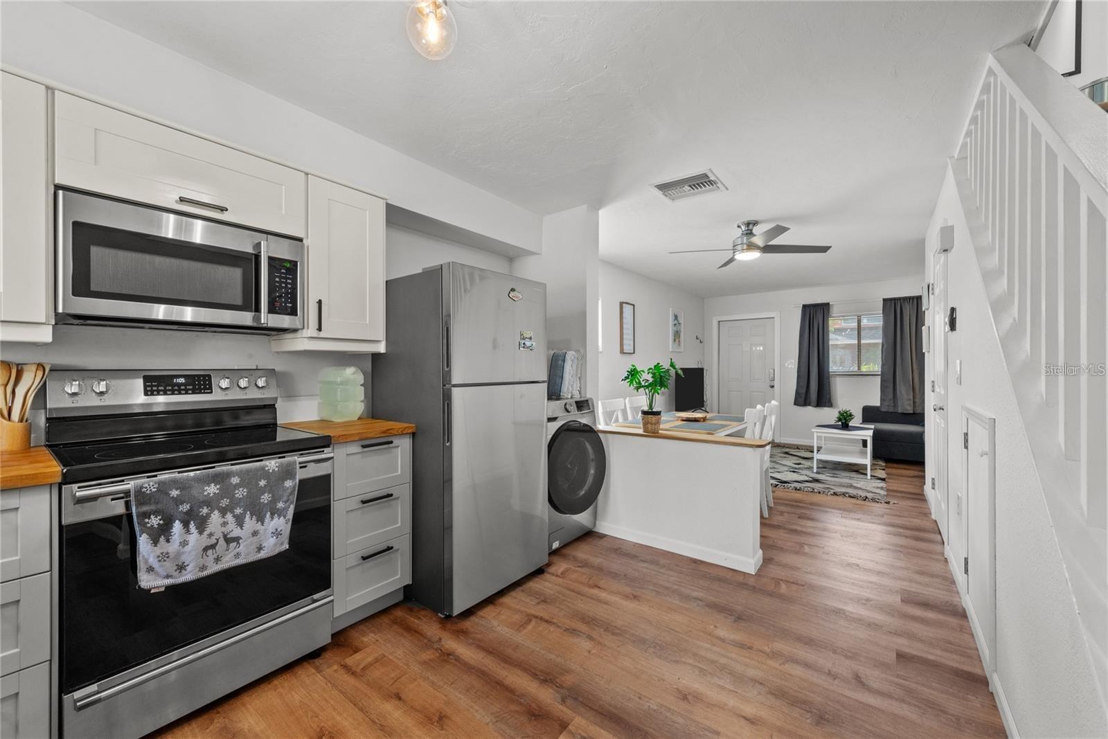 WHISPERING PINES PH 2 - Residential