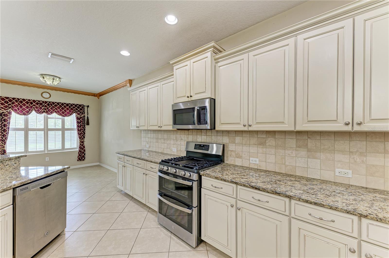 WOODBROOK PH I - Residential Lease