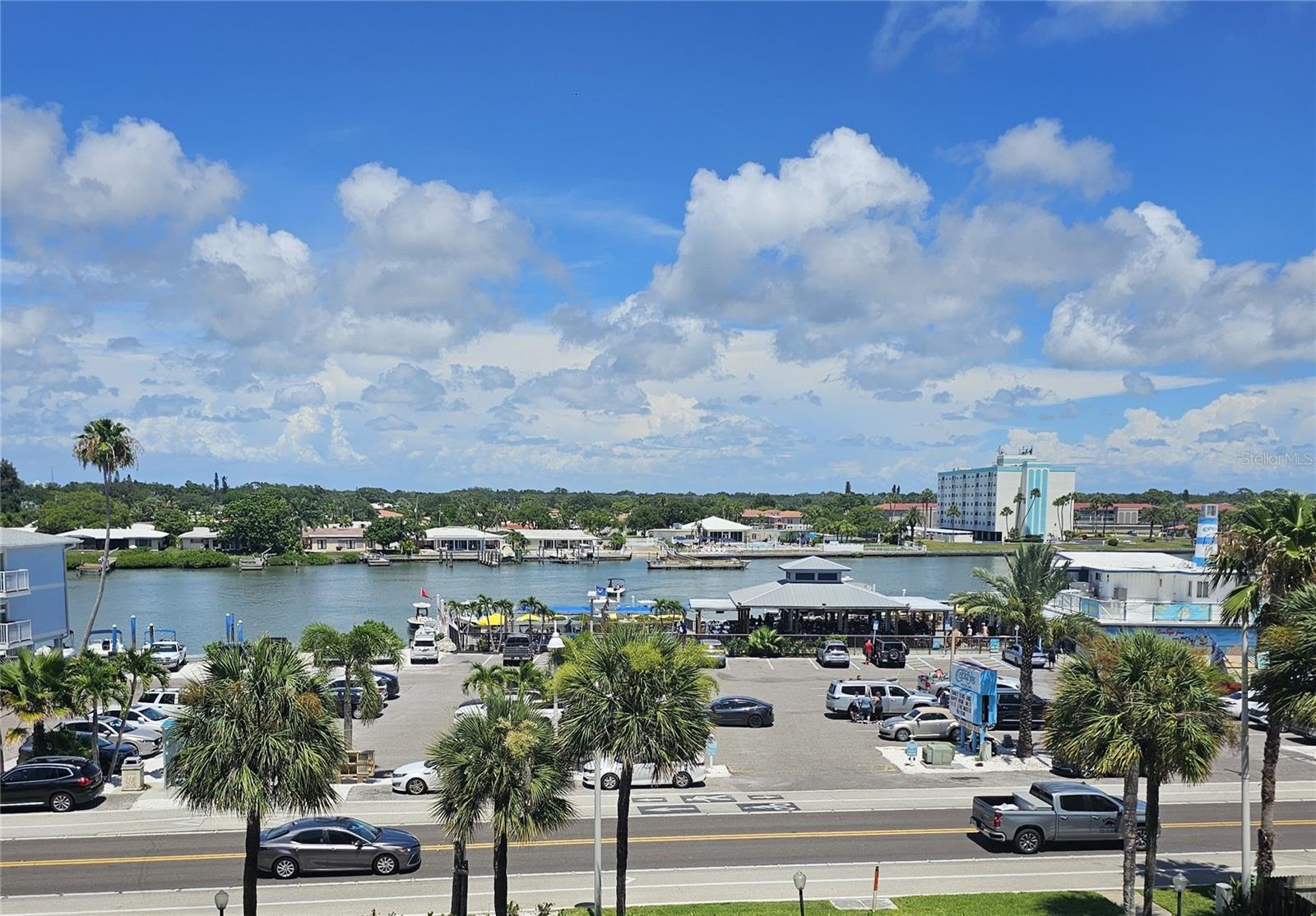 20040 GULF BOULEVARD 402