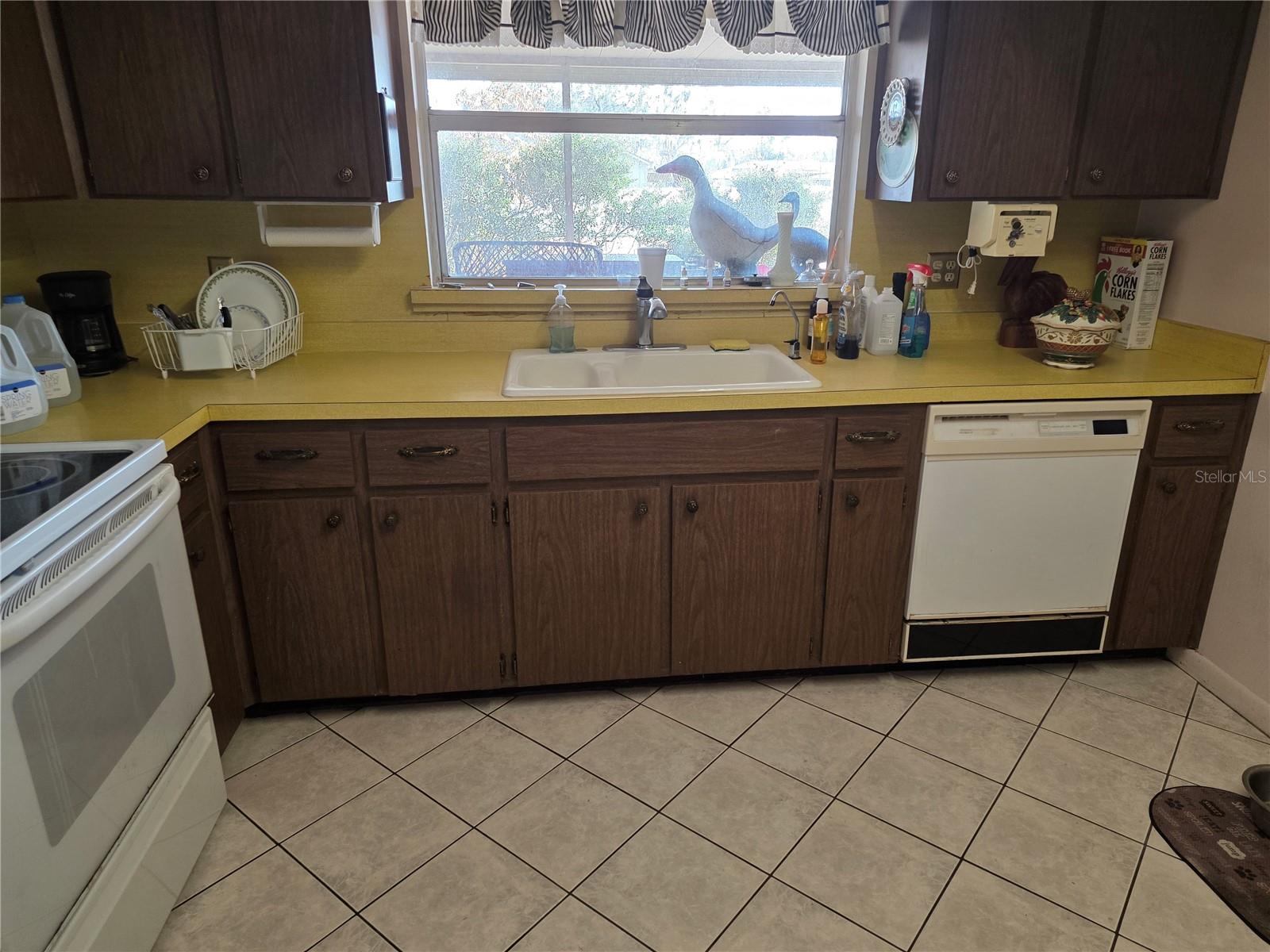 SOUTH GROVE ADDITION UNRECORDED - Residential