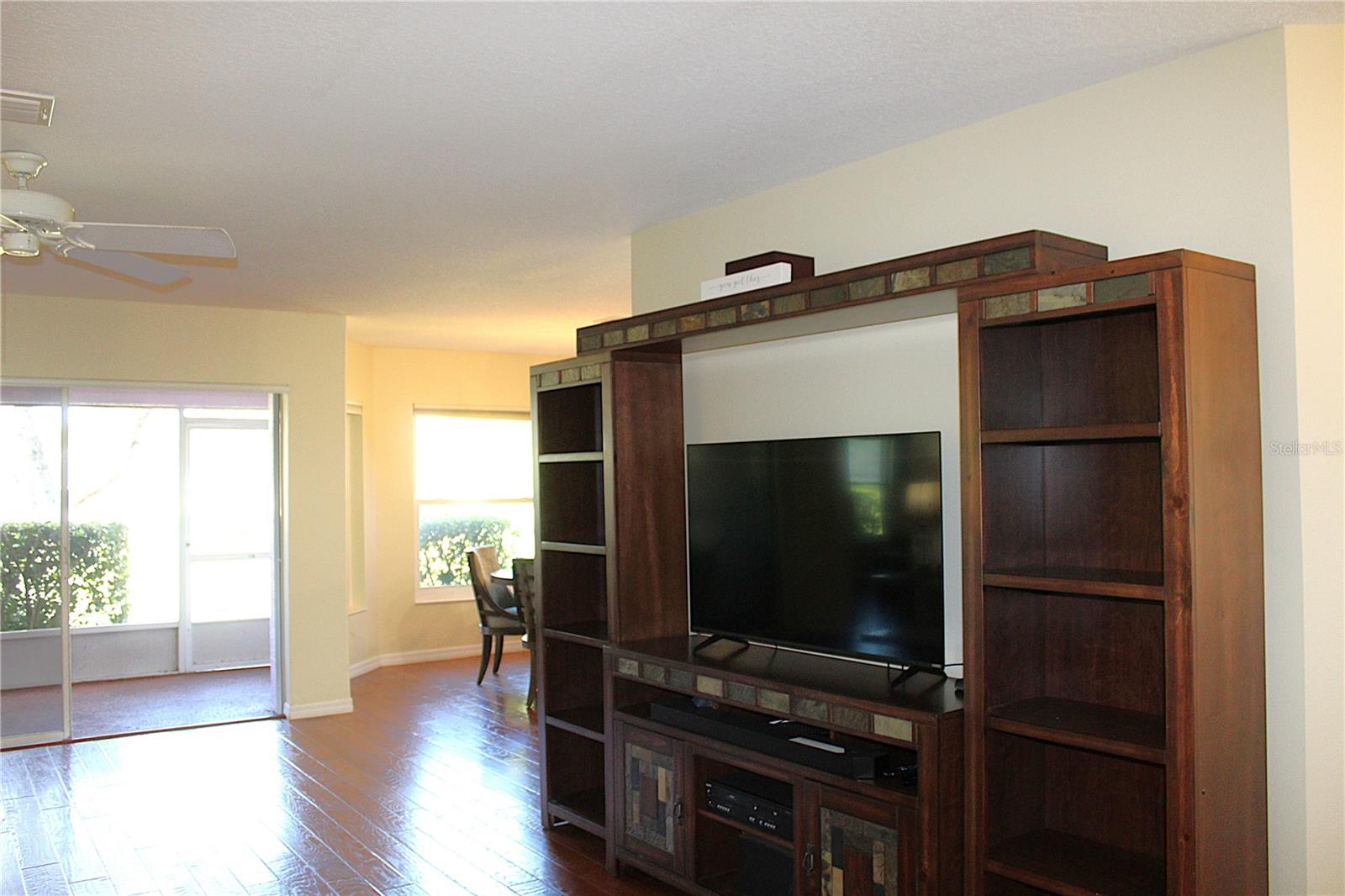 WINDSOR - Residential