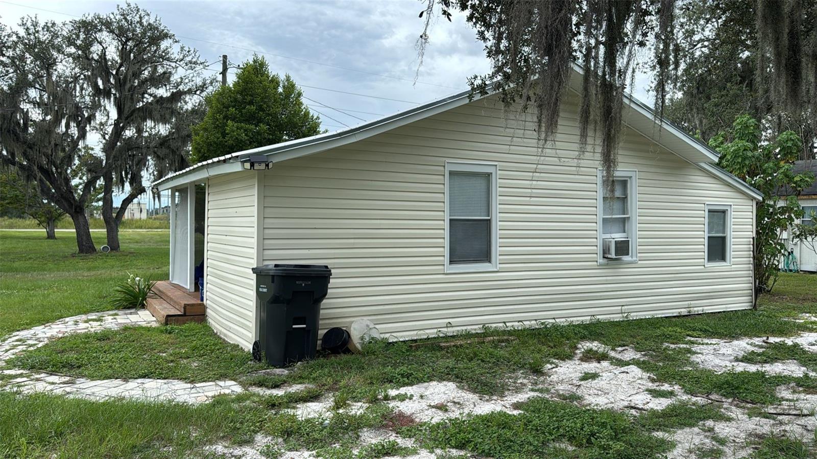 AUBURN MOBILE PARK - Residential