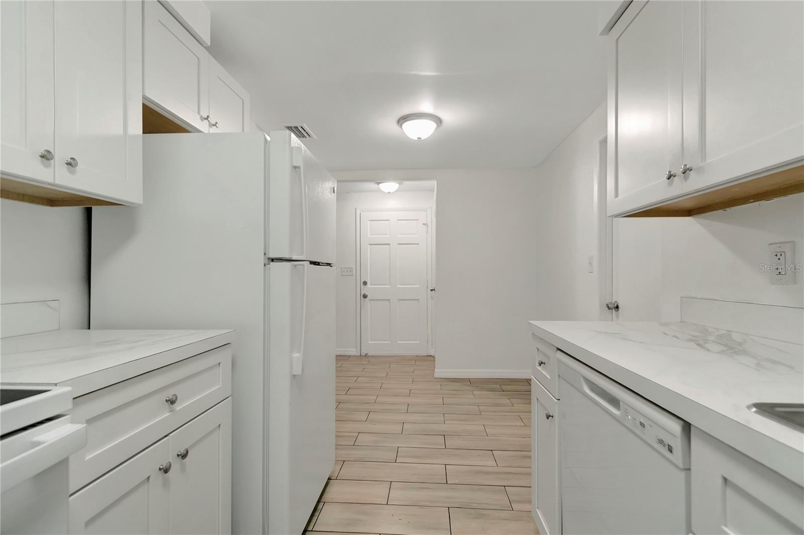 TANGERINE TERRACE - Residential