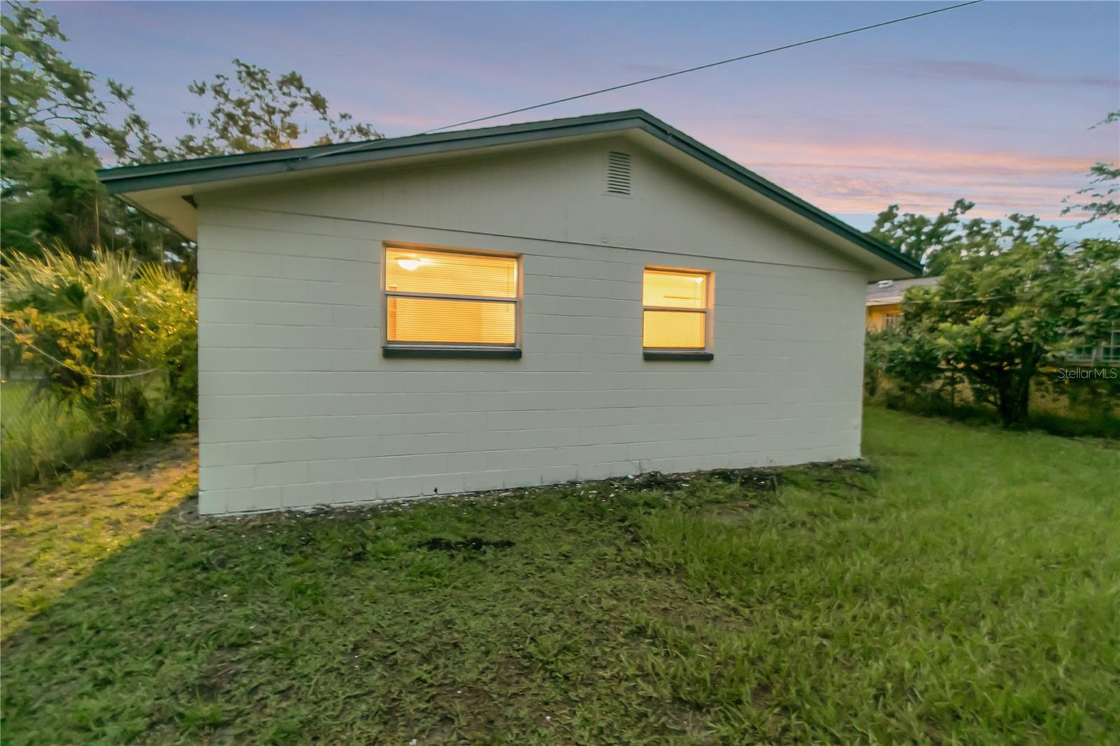 TANGERINE TERRACE - Residential