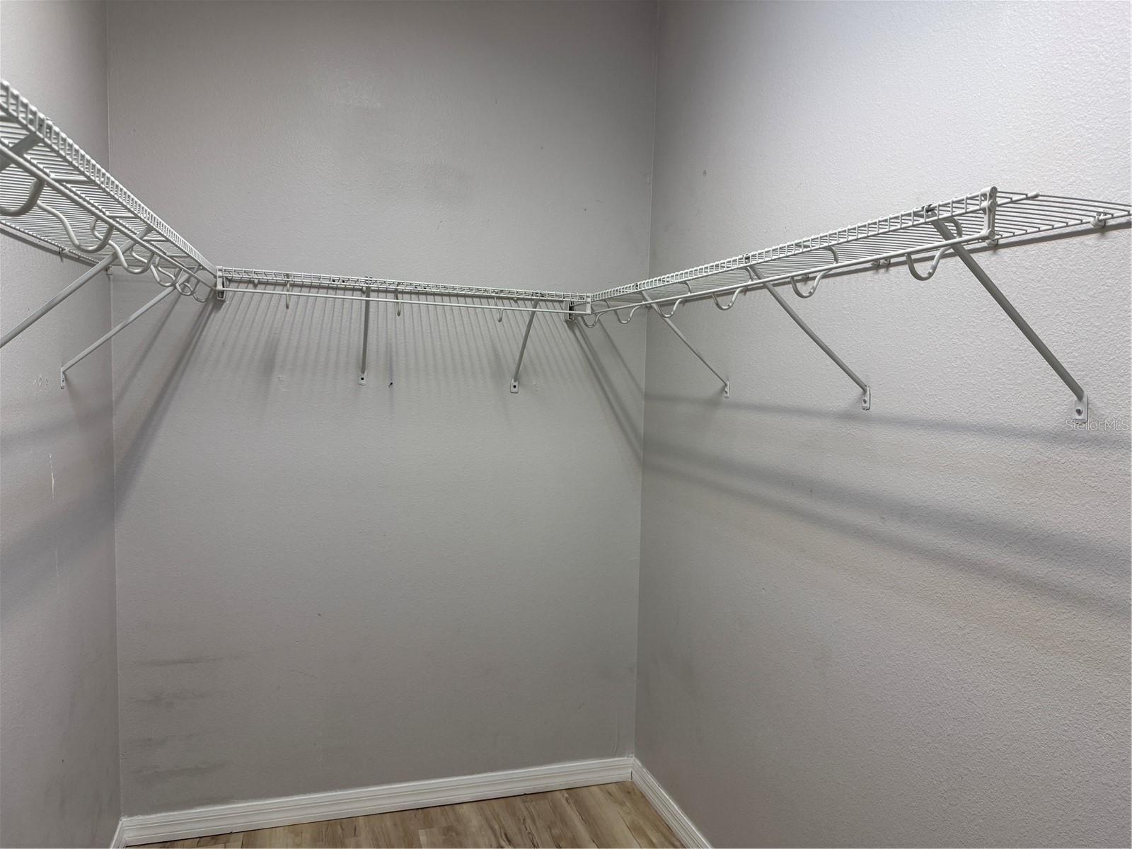 BARRINGTON ESTATES - Residential Lease