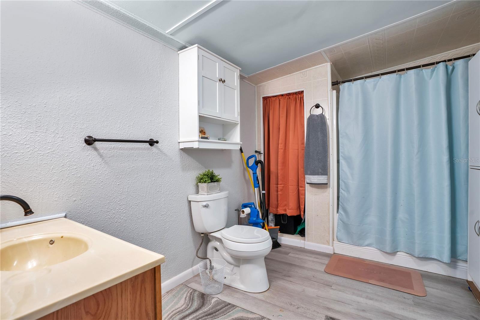 GOLF VIEW PARK RESUB - Residential