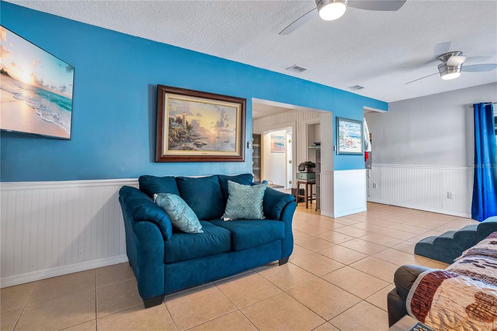 Photo of 501 Highland Drive, Lake Wales, FL 33898 (MLS # A4677757)