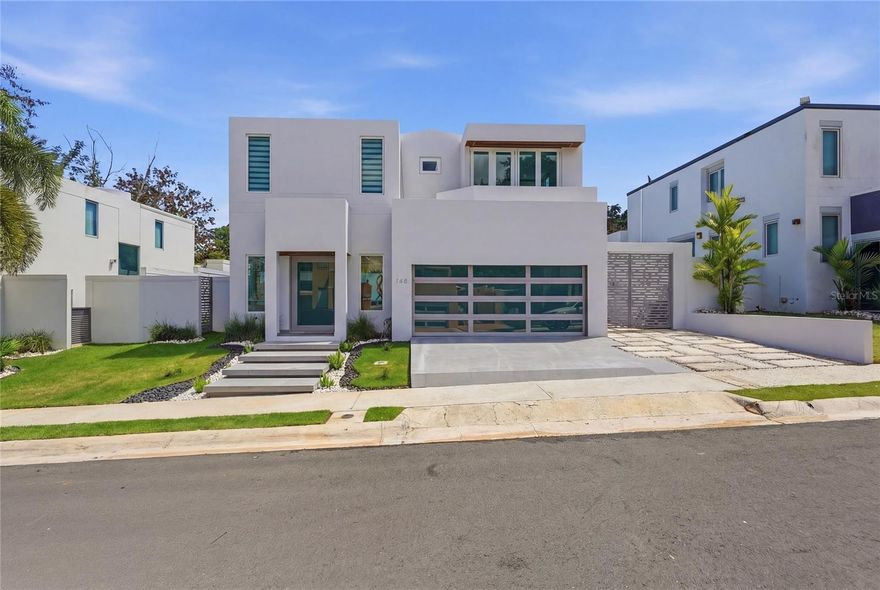 This fully remodelated property is available for rent in the peaceful residential neighborhood of Campos de Montehiedra in the San Juan metropolitan area. The home has been completely updated including flooring, kitchen, bathrooms, windows and doors, so it is ready for you to move in without any additional investment. The property features two covered garage spaces, a cistern and a generator, ensuring comfort and peace of mind at all times.

The interior layout includes a spacious master bedroom with walk-in closet, modern bathrooms with premium finishes, open living and dining area, fully equipped kitchen and laundry area. The design maximizes every space to create a functional and welcoming atmosphere.

The location is ideal for those seeking convenience and quick access to services. The residential area is located near km 8.2 of PR-22, minutes from Montehiedra Outlets, Caribbean Cinemas, restaurants, schools and hospitals. It is also close to the communities of Josefina and La Hacienda.

This property represents an excellent opportunity for professionals or families looking for a hassle-free home in one of the most sought-after areas of the San Juan metropolitan area. The combination of privacy, accessibility and modern comfort creates the perfect setting for your next chapter. Income verification required. Pets case by case.