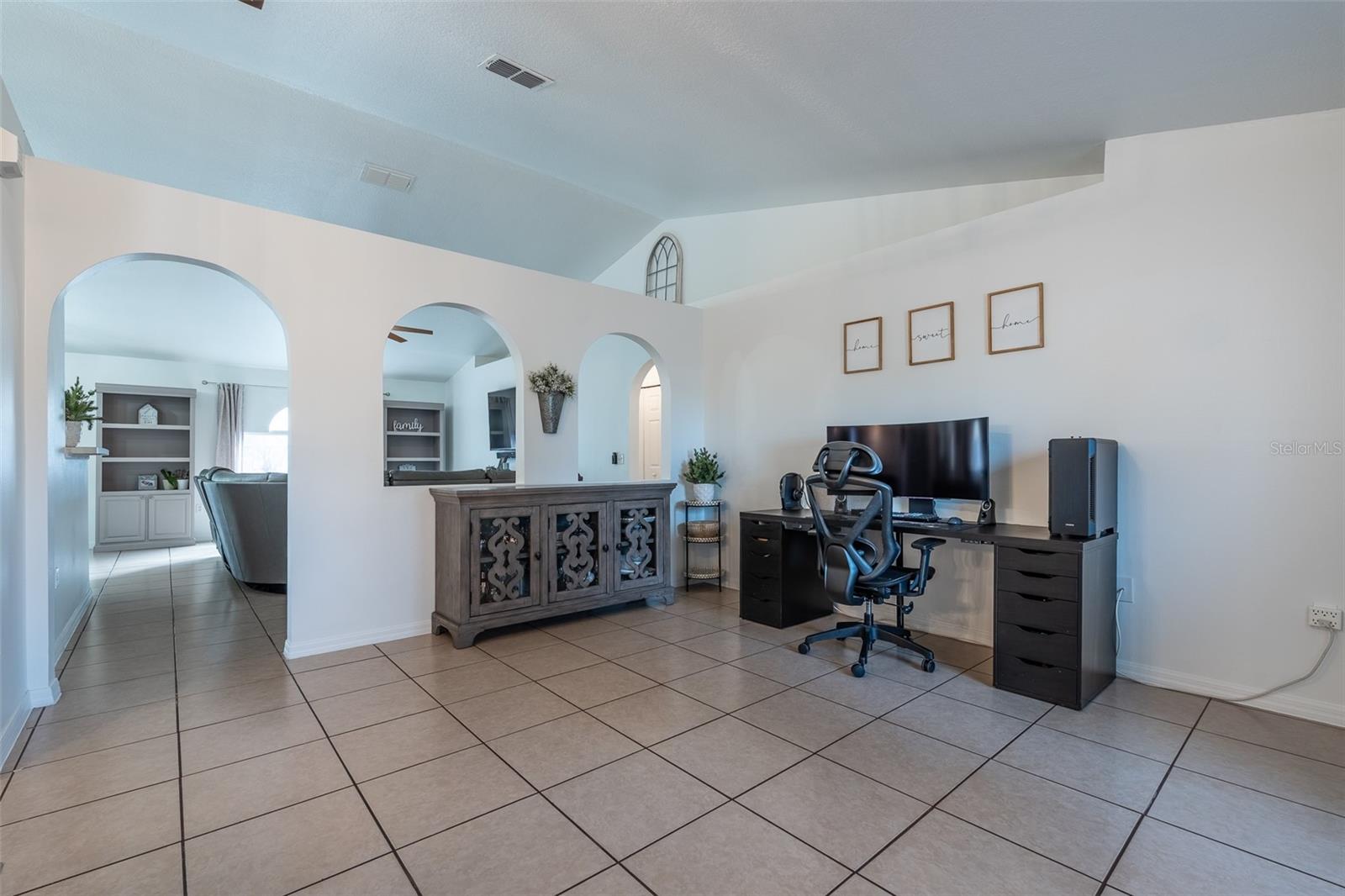 MARION OAKS UN 7 - Residential