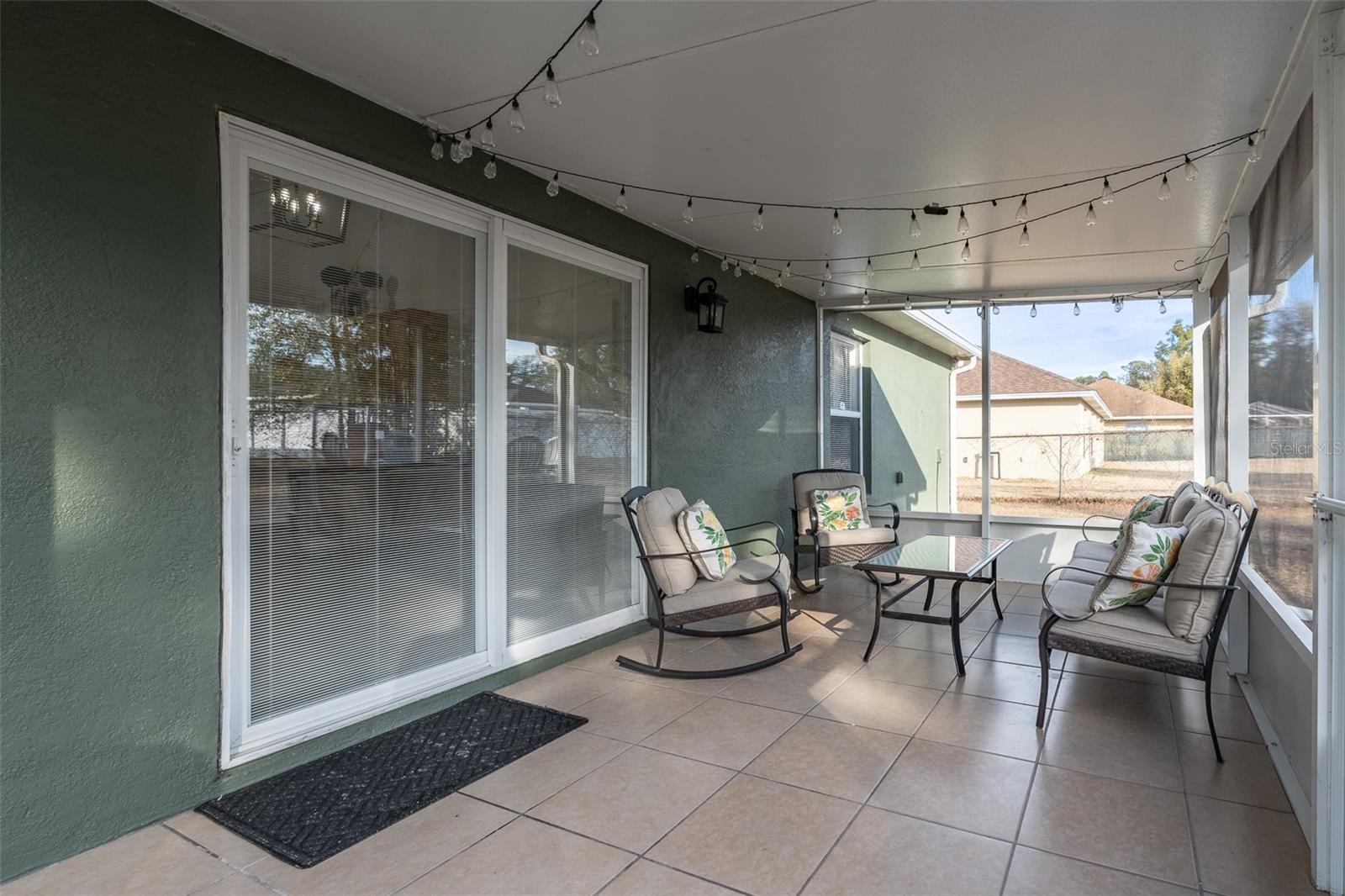 MARION OAKS UN 7 - Residential