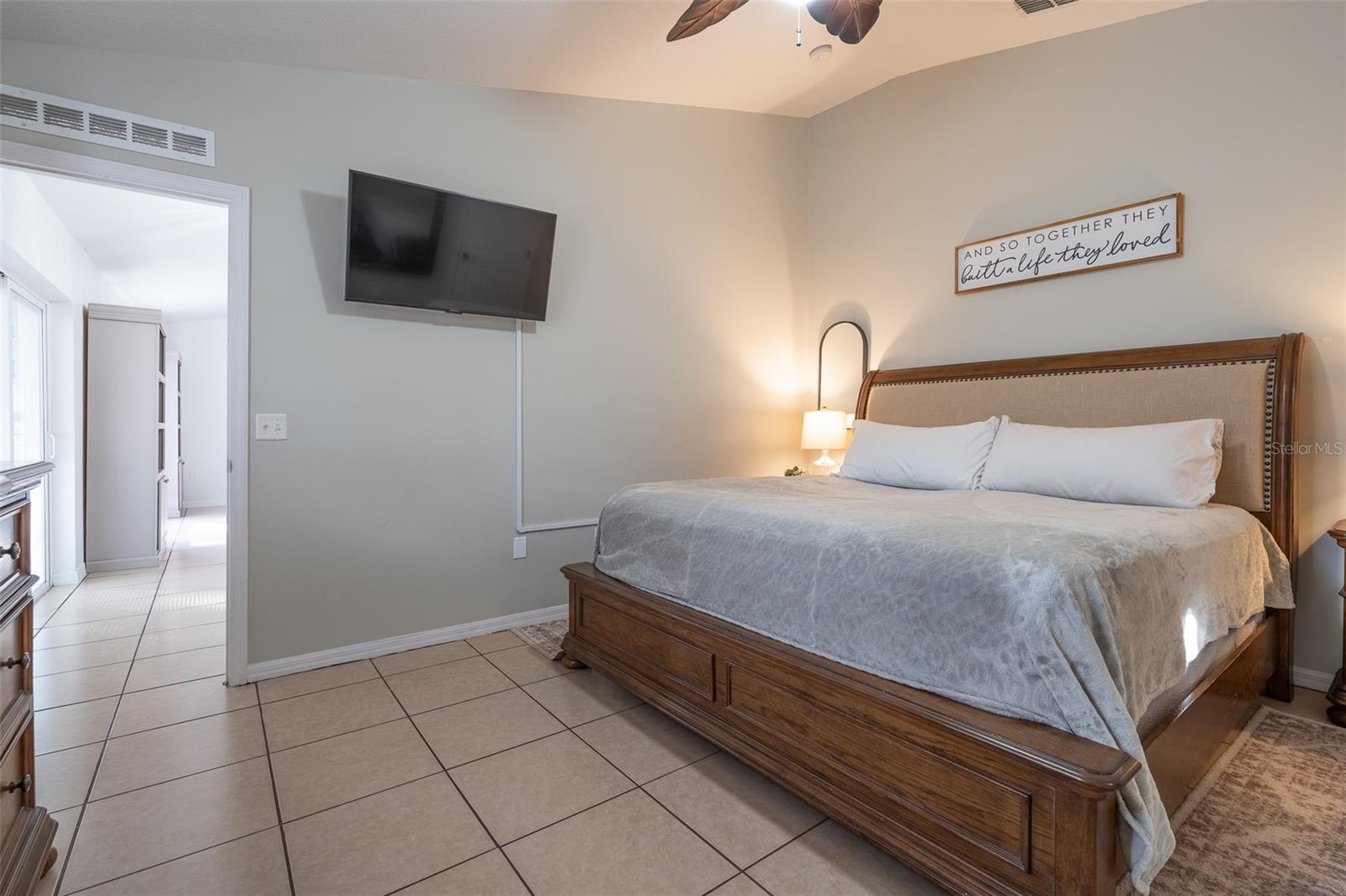 MARION OAKS UN 7 - Residential