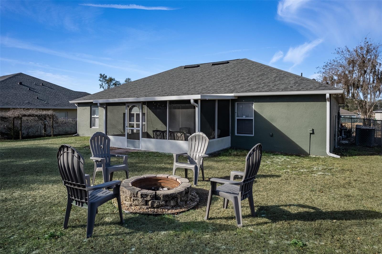 MARION OAKS UN 7 - Residential