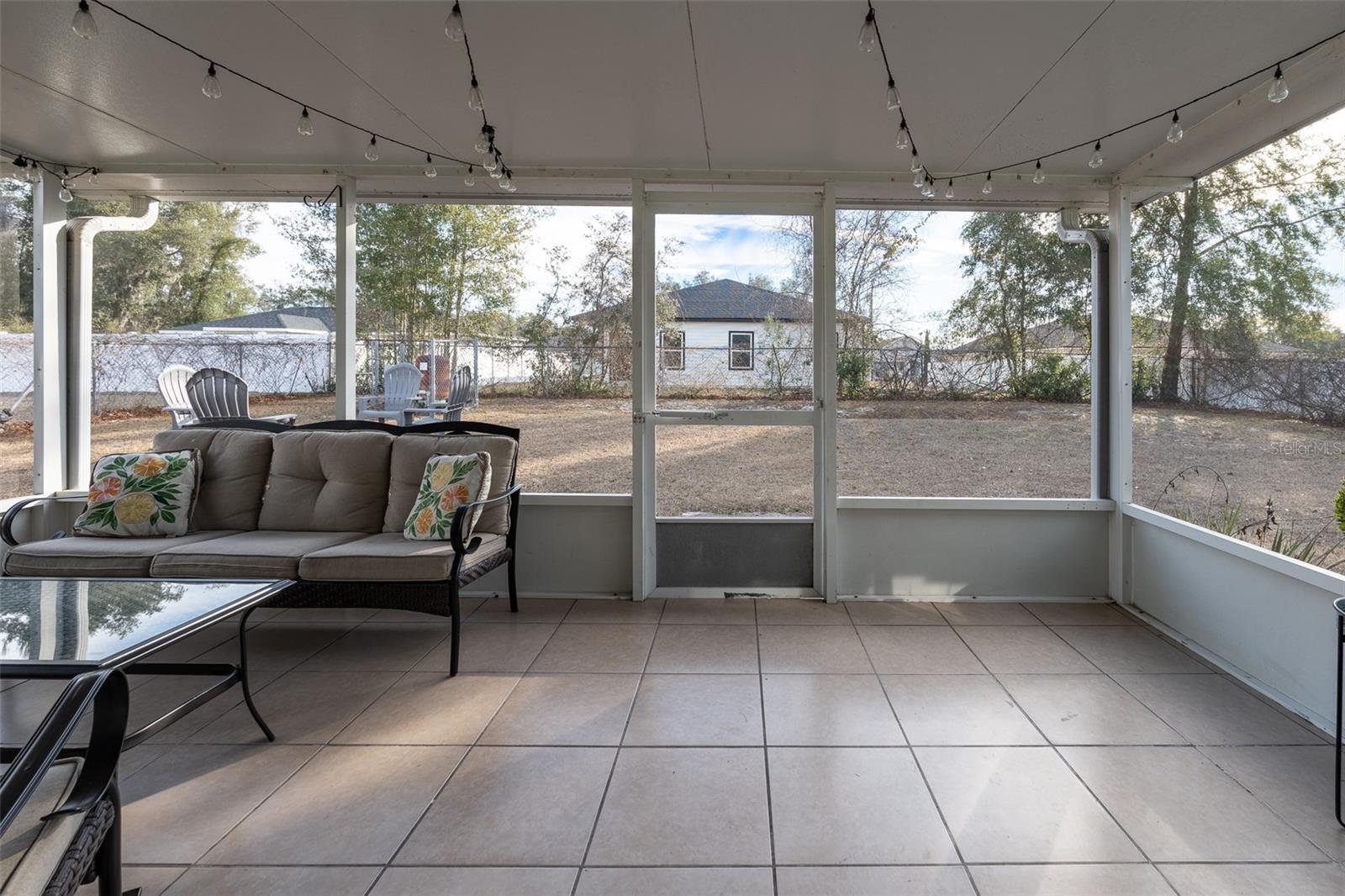 MARION OAKS UN 7 - Residential