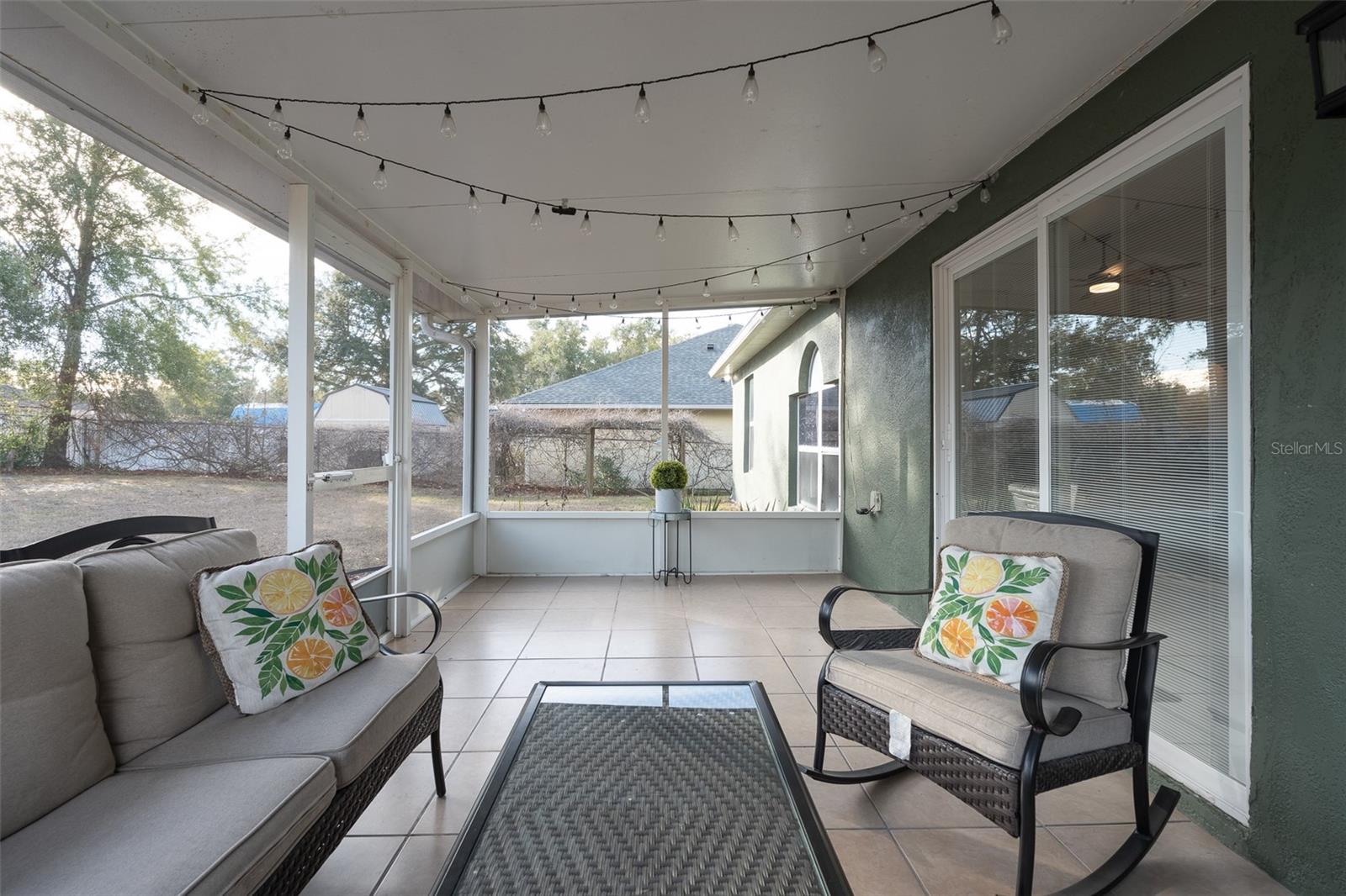 MARION OAKS UN 7 - Residential