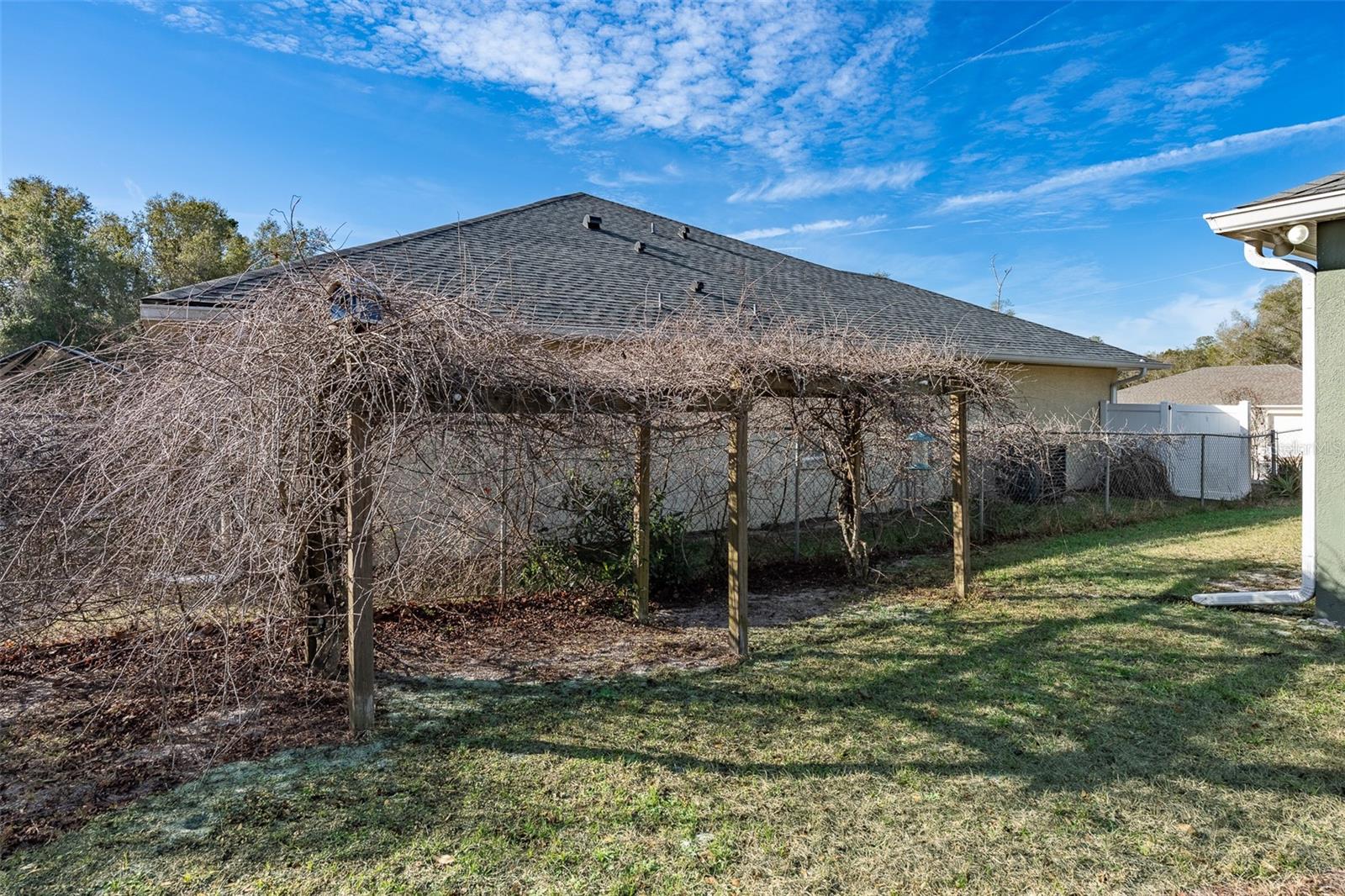 MARION OAKS UN 7 - Residential