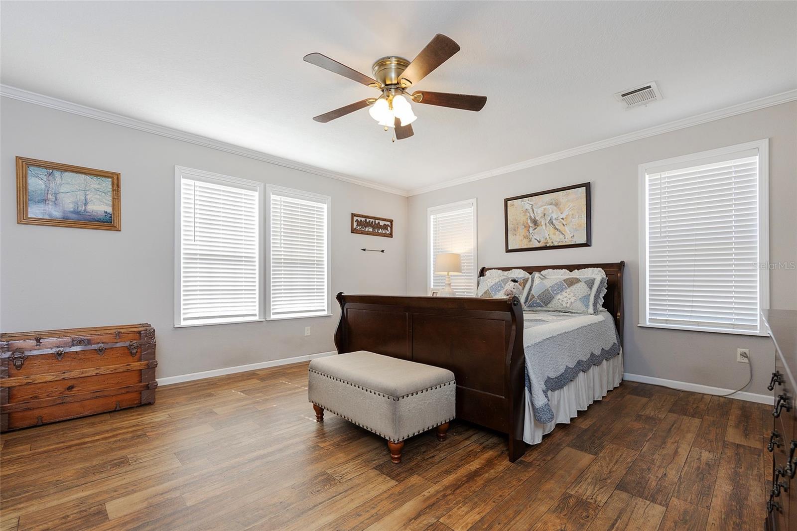 LAKE HELEN - Residential