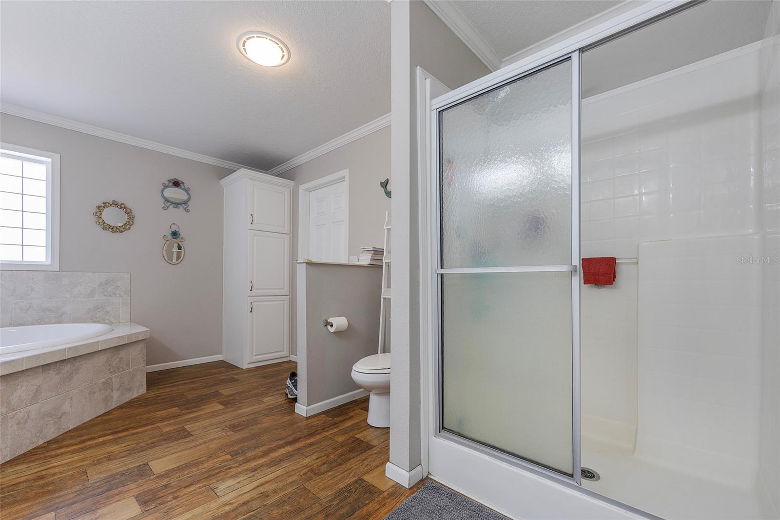 LAKE HELEN - Residential