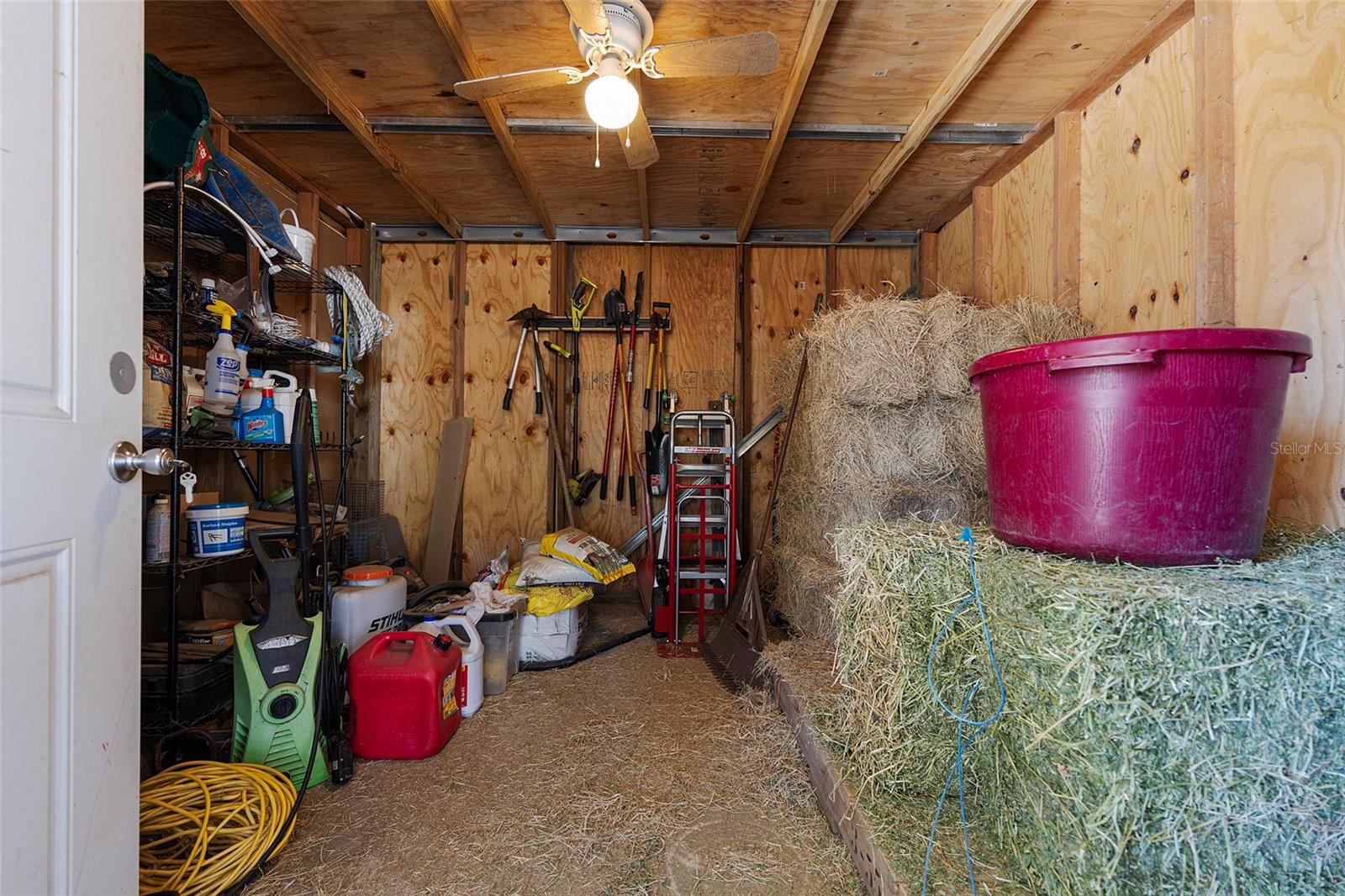 LAKE HELEN - Residential