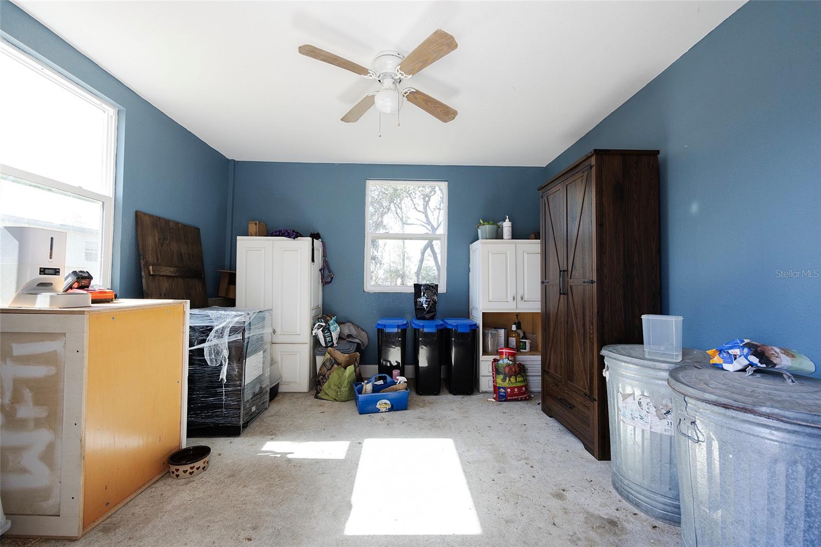 LAKE HELEN - Residential