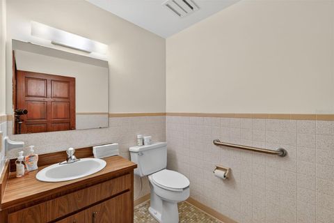 Tiny photo for 1029 W Magnolia Street, Leesburg, FL 34748 (MLS # G5104665)