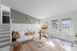 CHARLOTTE PARK - Residential