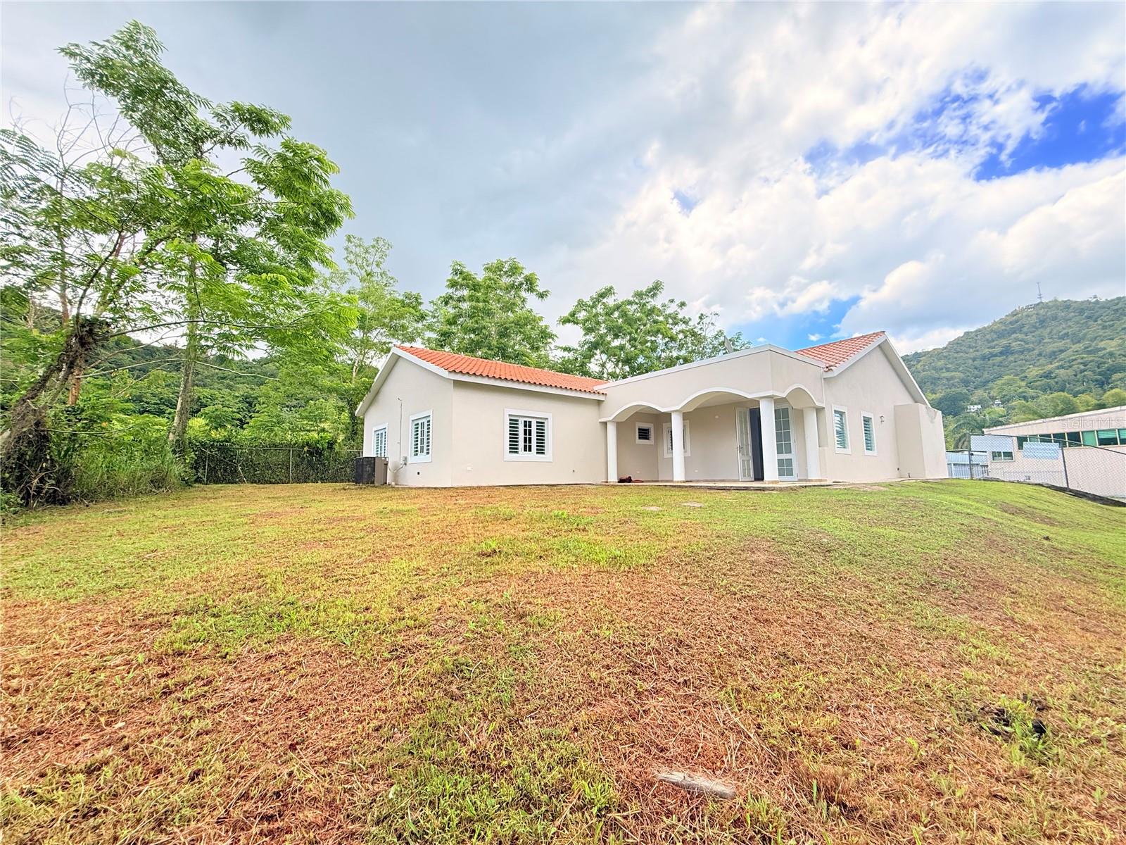 PR833 VILLA NUEVO HORIZONTE