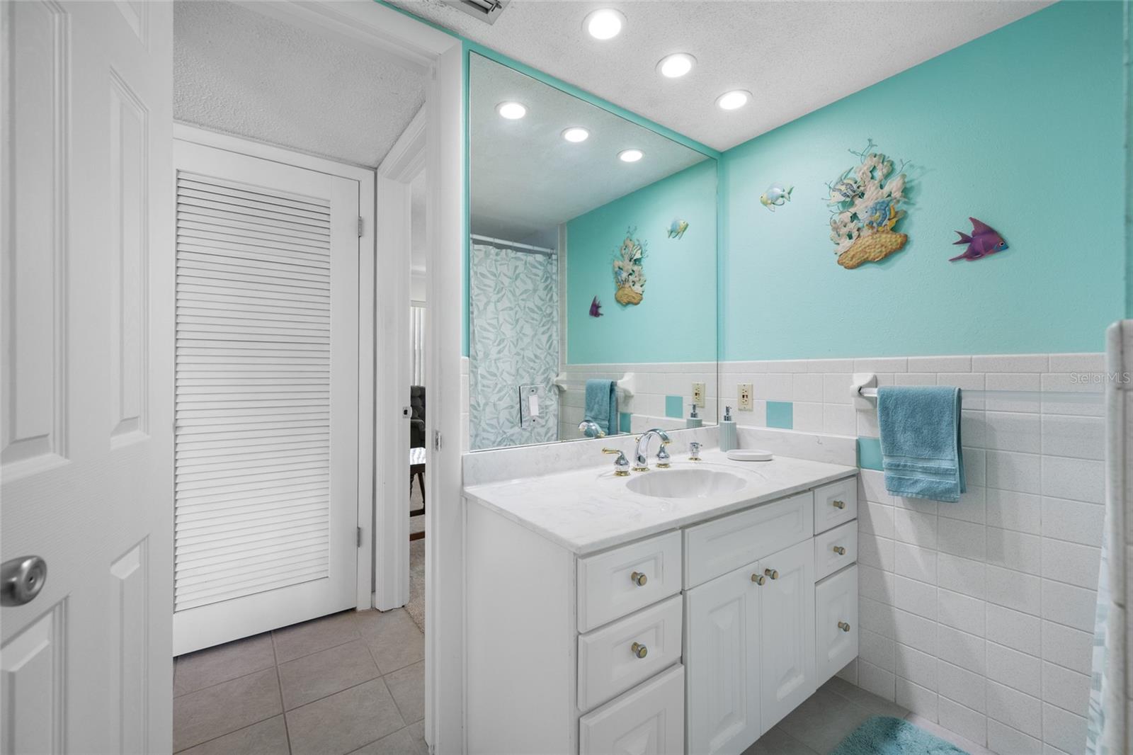 BOCA CIEGA RIDGE 5TH ADD UNIT ONE - Residential