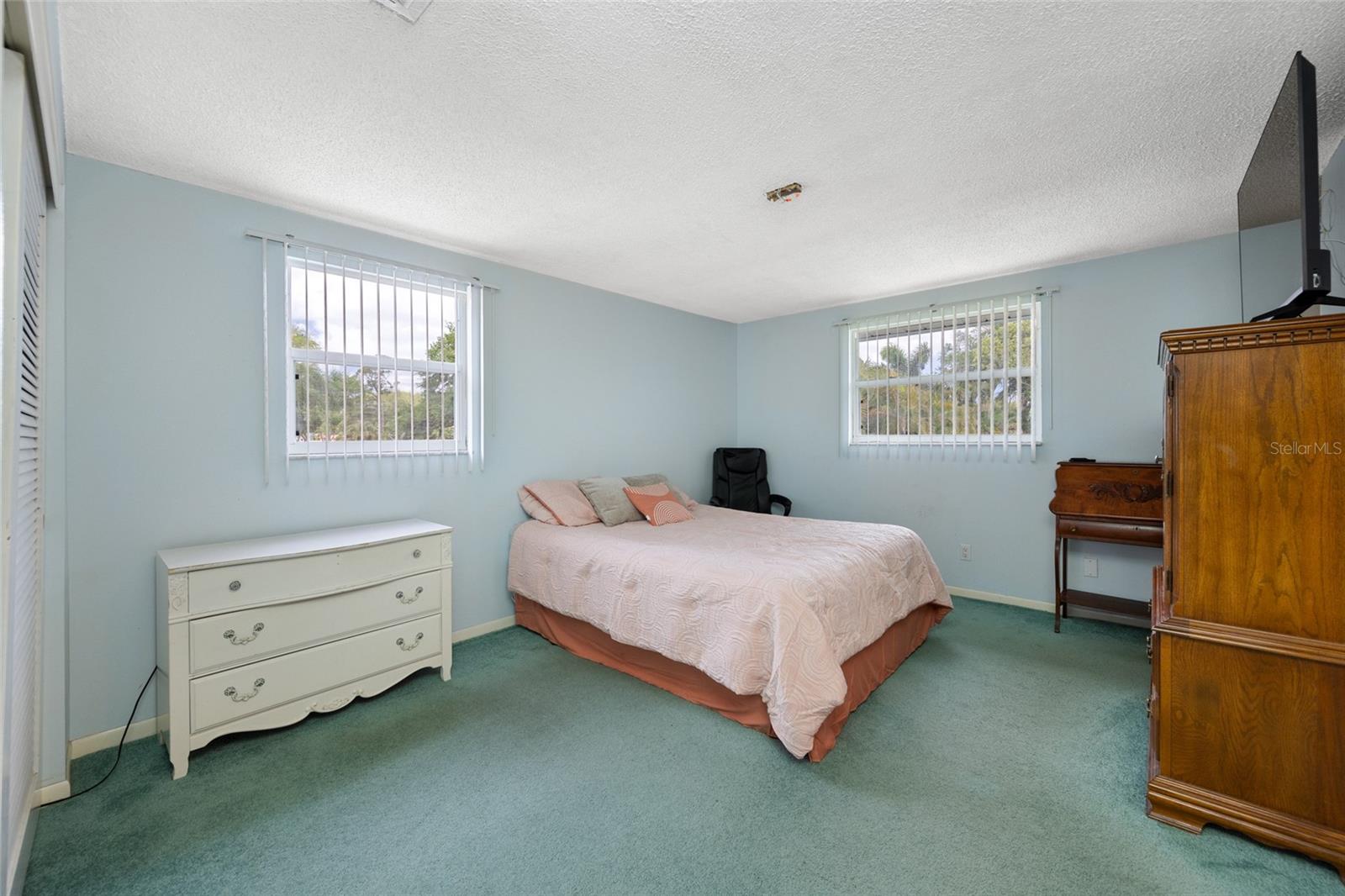 BOCA CIEGA RIDGE 5TH ADD UNIT ONE - Residential