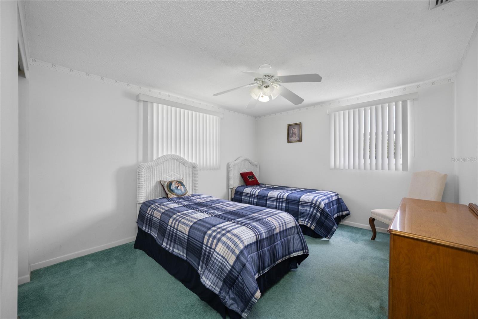 BOCA CIEGA RIDGE 5TH ADD UNIT ONE - Residential