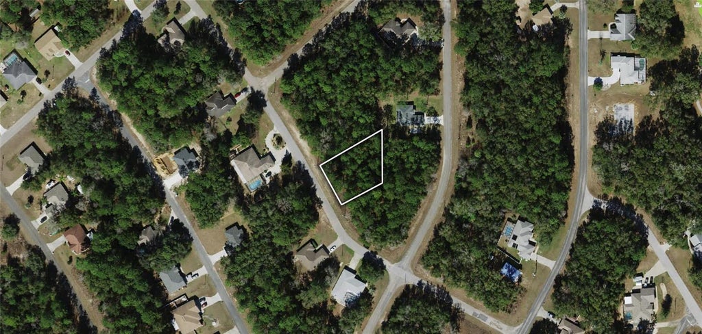 Photo of 8425 N Foresome Way, Dunnellon, FL 34434 (MLS # OM728013)