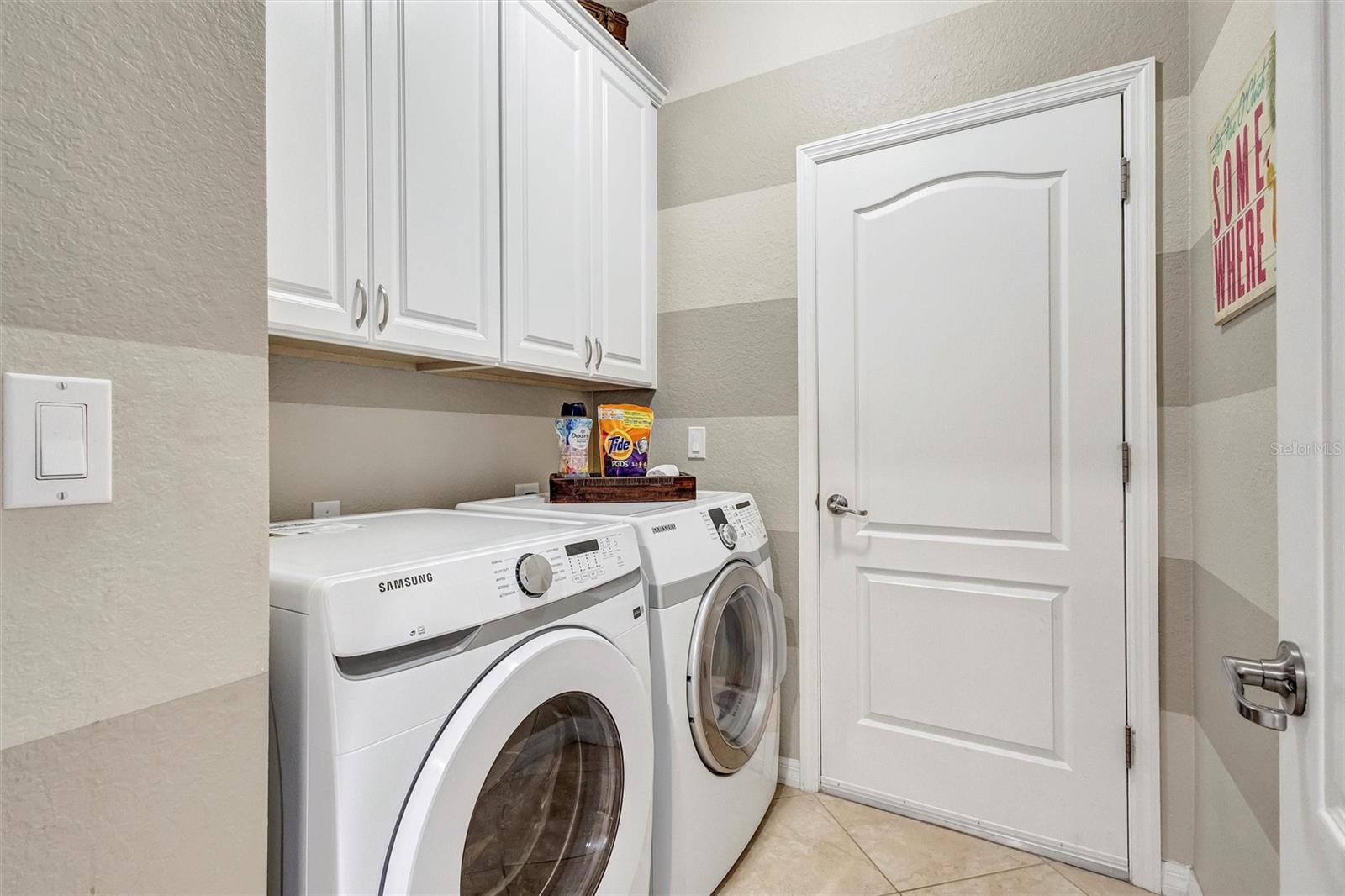 RIVER STRAND - Residential