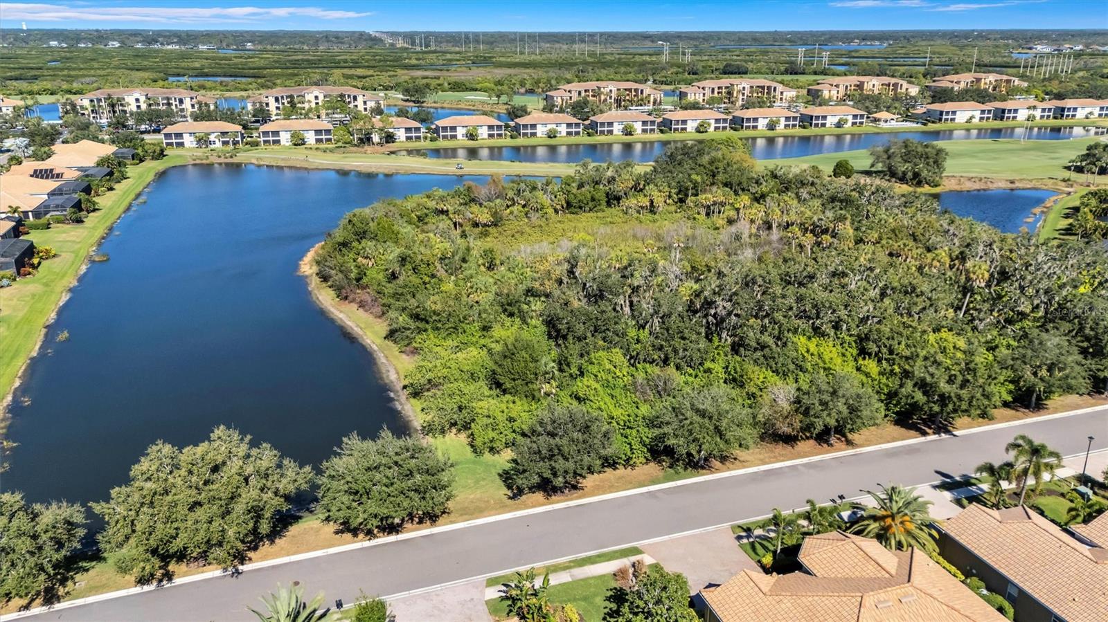 RIVER STRAND - Residential