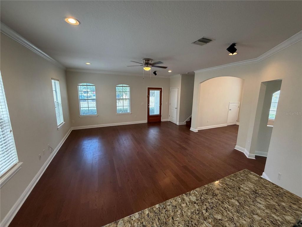 Photo of 3400 Golfview Boulevard #A, Orlando, FL 32804 (MLS # O6406732)