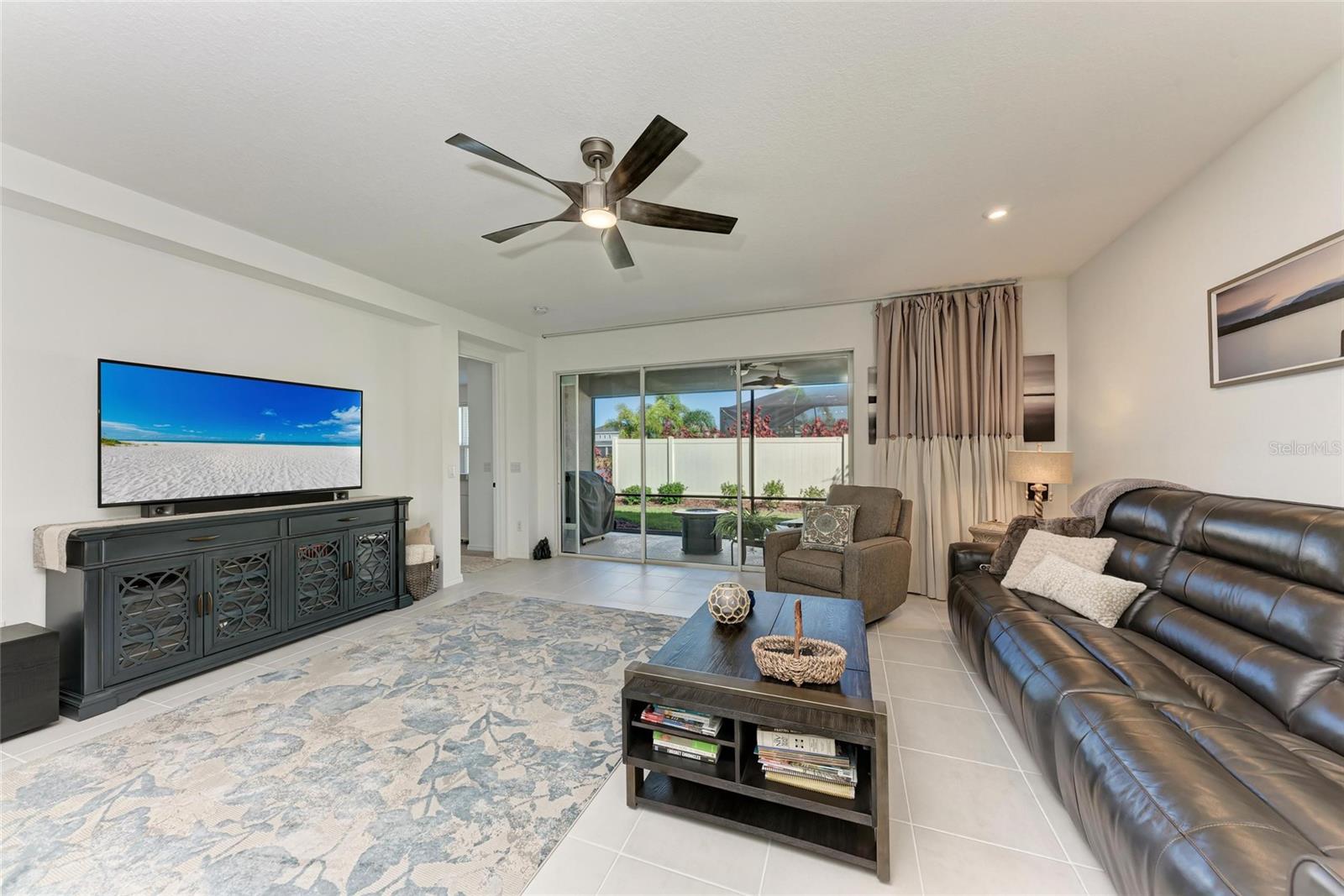 ARTISAN LAKES EAVES BEND PH I SP A-K - Residential