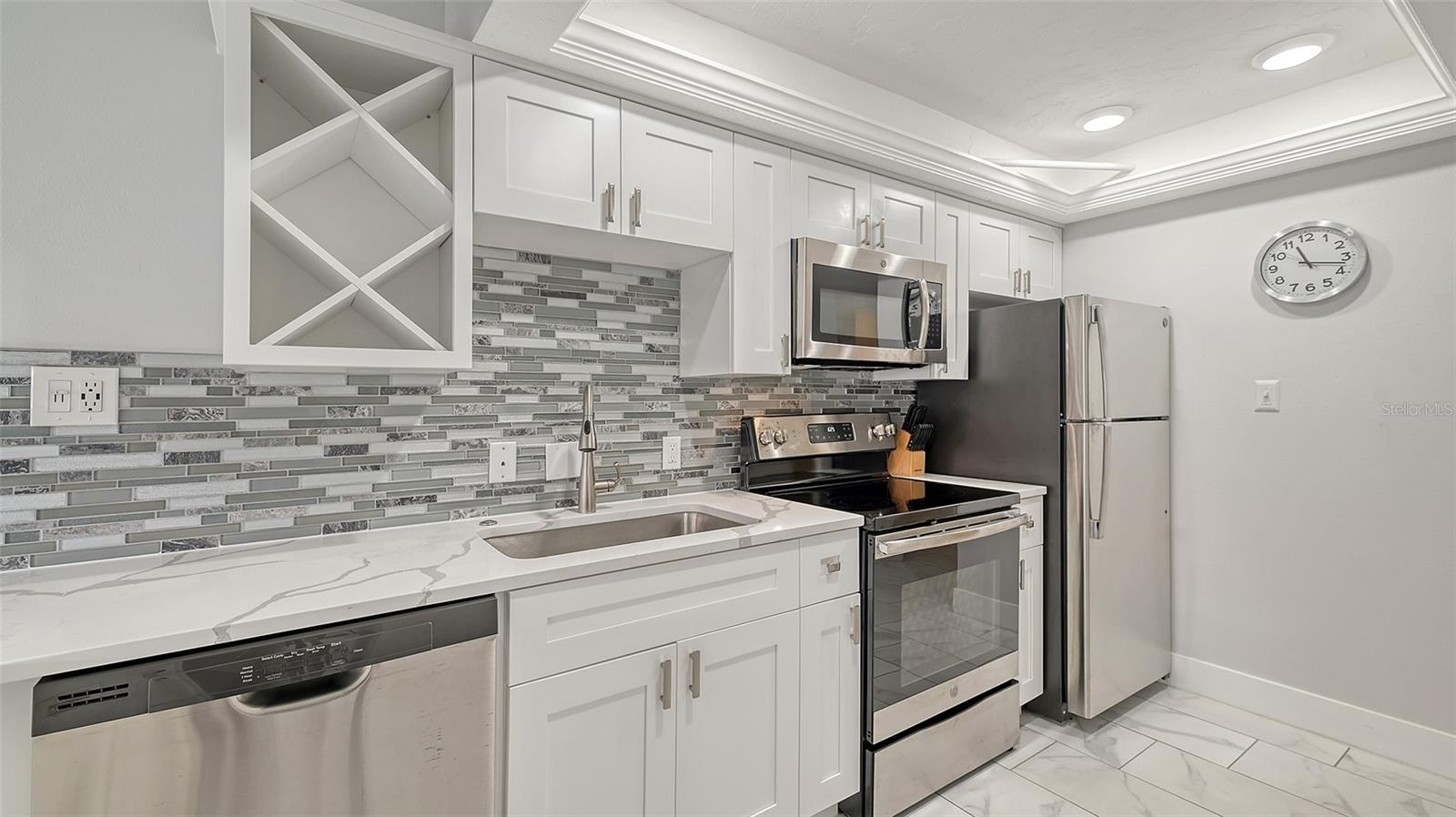 LONGBOAT KEY CASA DEL MAR - Residential