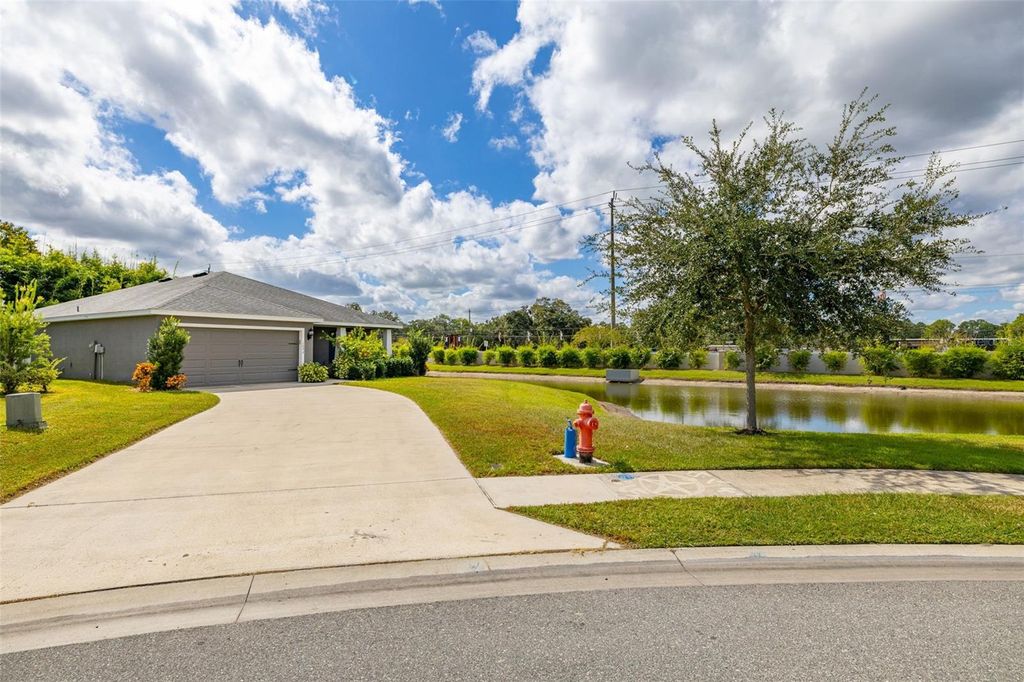Photo of 1052 Rivershore Avenue, Lakeland, FL 33809 (MLS # S5137091)
