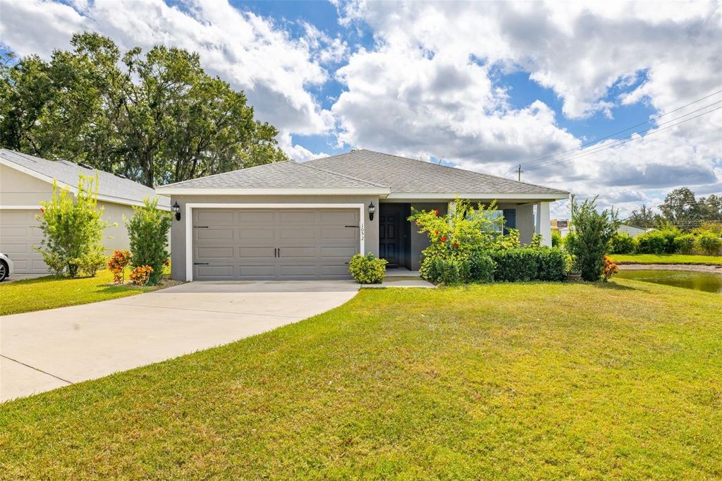 Photo of 1052 Rivershore Avenue, Lakeland, FL 33809 (MLS # S5137091)